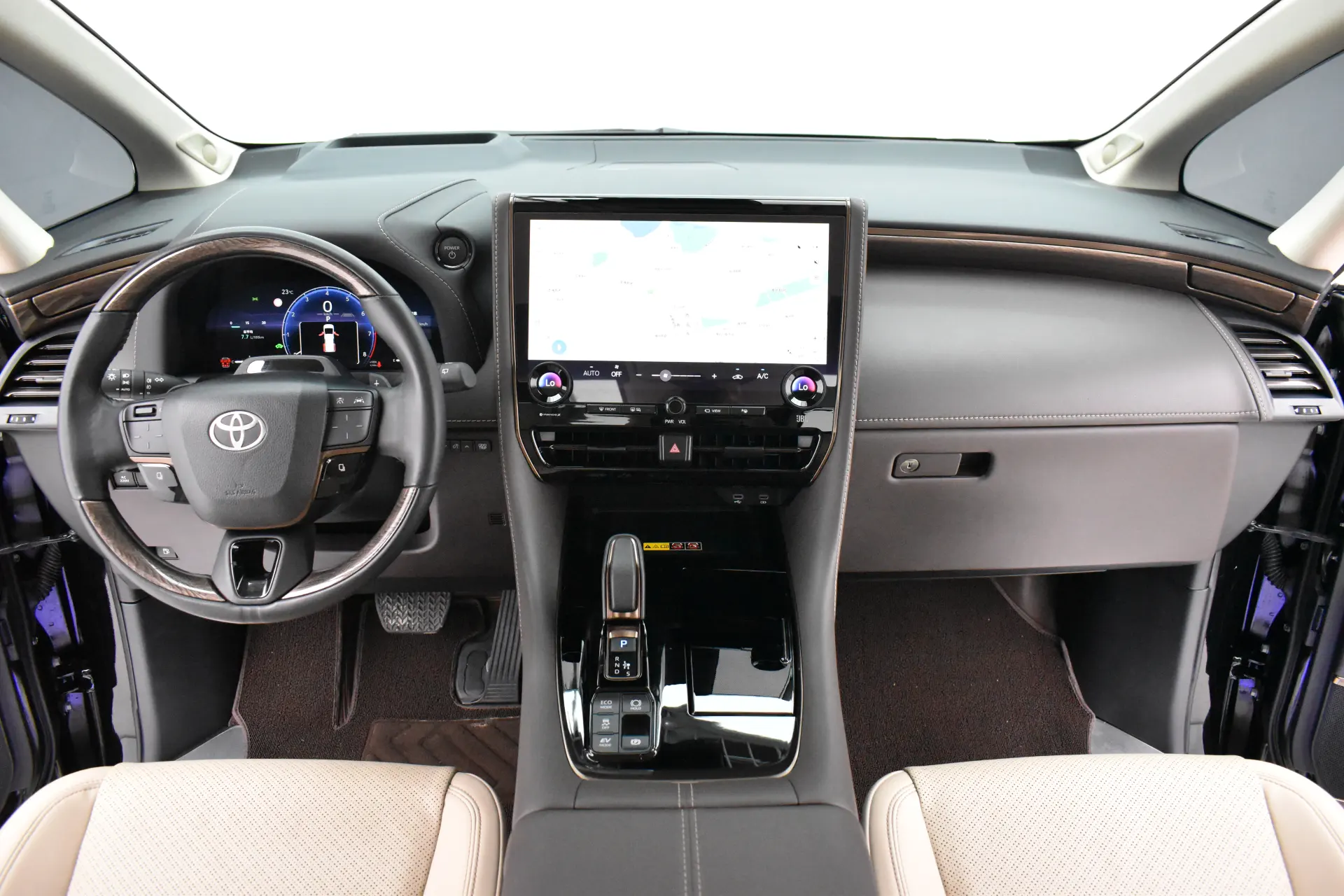 Toyota Alphard, 2024 9