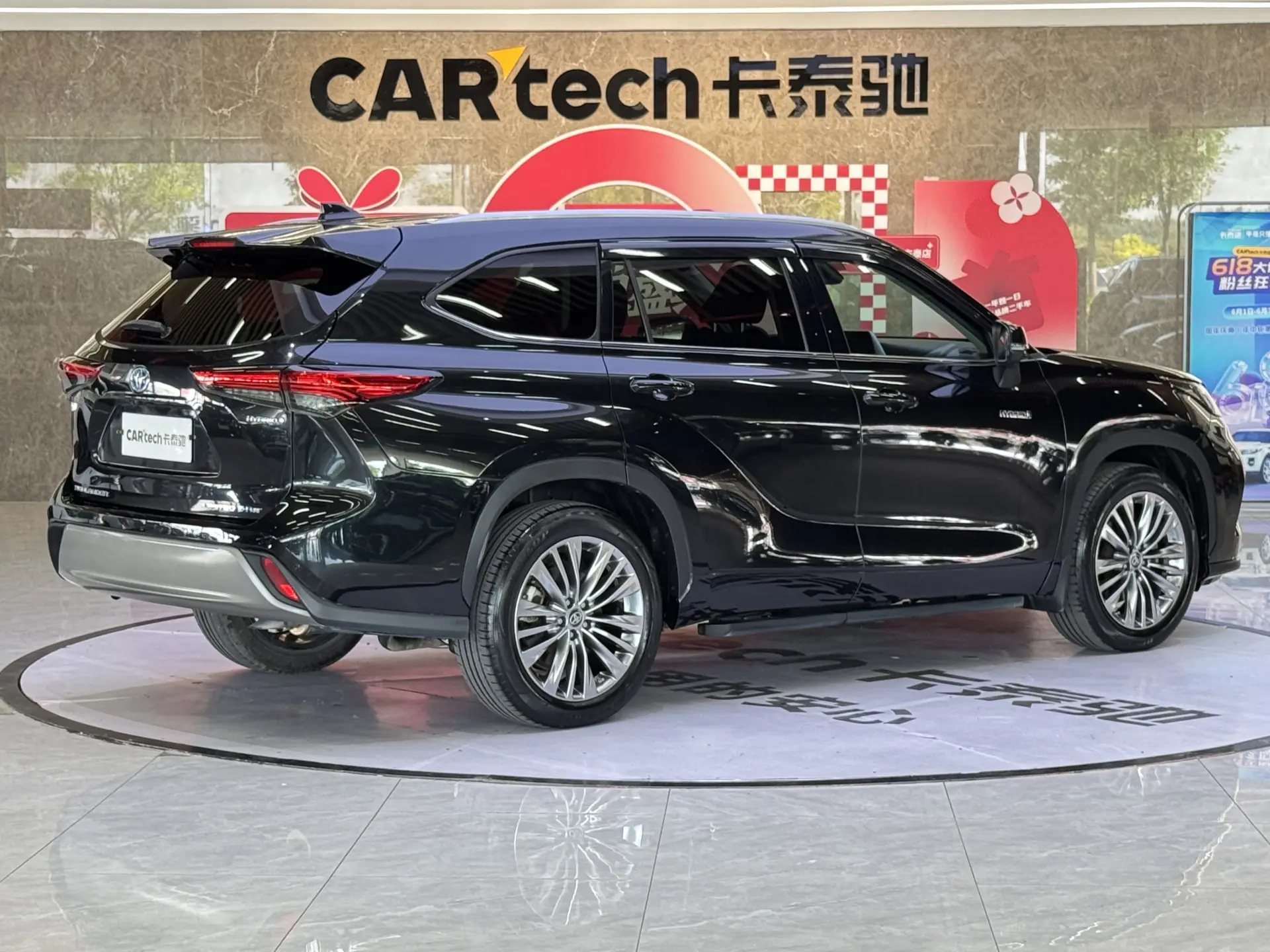 Toyota Highlander, 2021 все фото