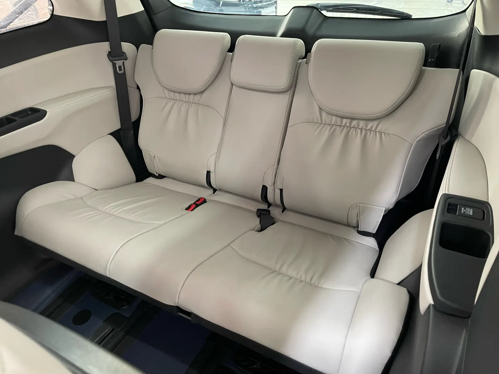 Honda Elysion, 2024 21