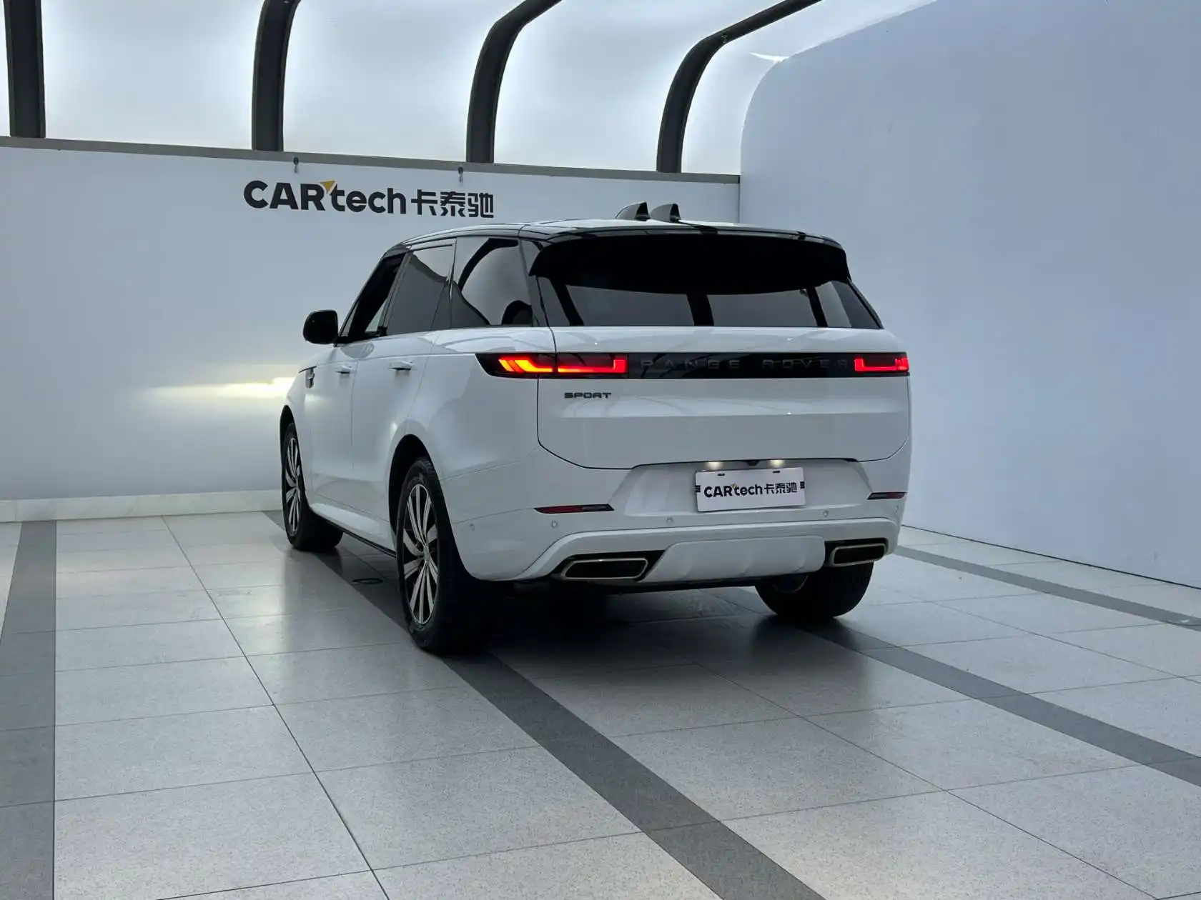 Land Rover Range Rover Sport, 2023 4