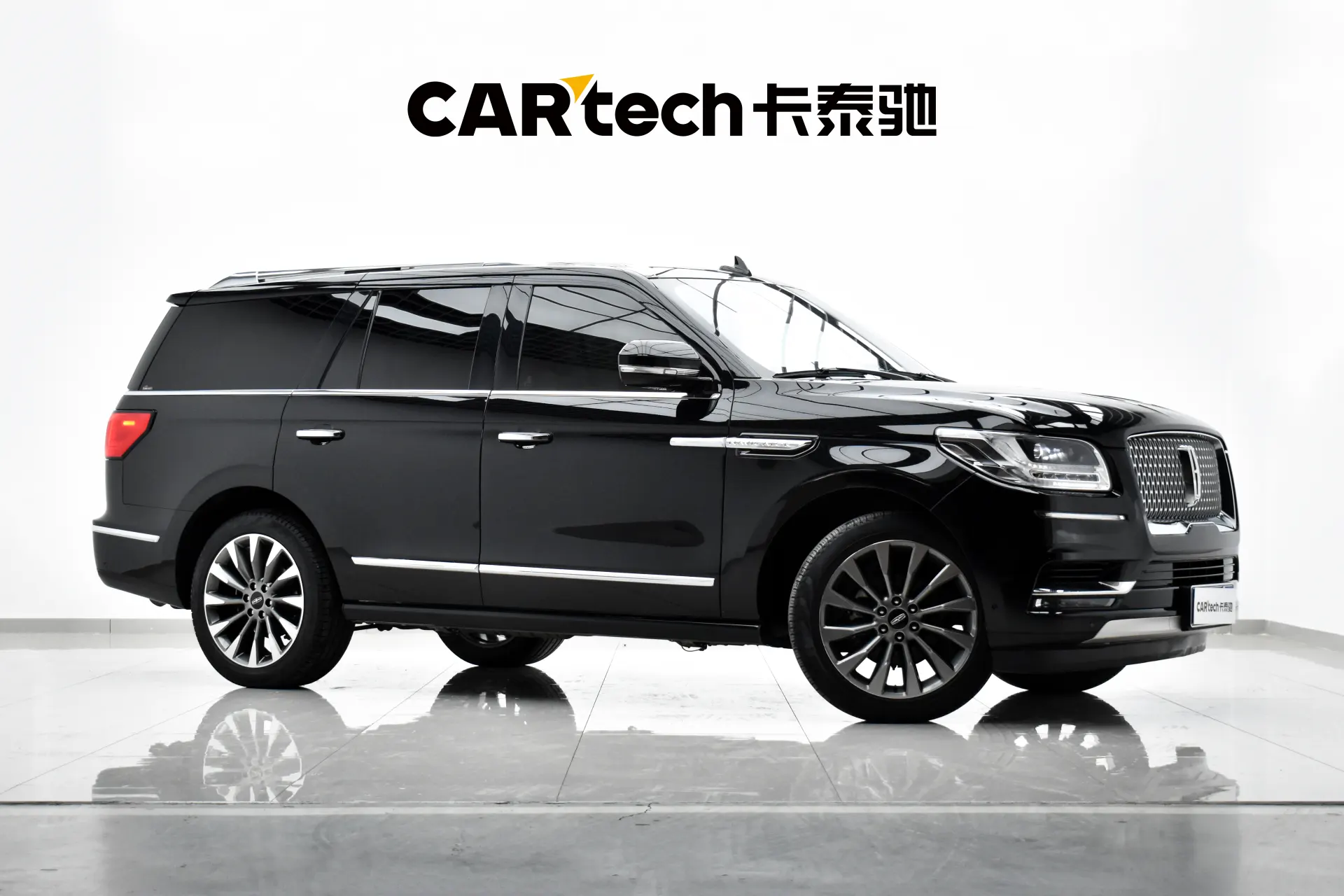 Lincoln Navigator, 2019 2