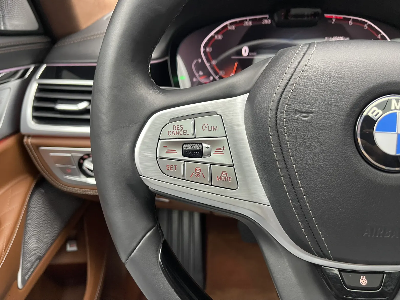 BMW 740Li, 2020 13