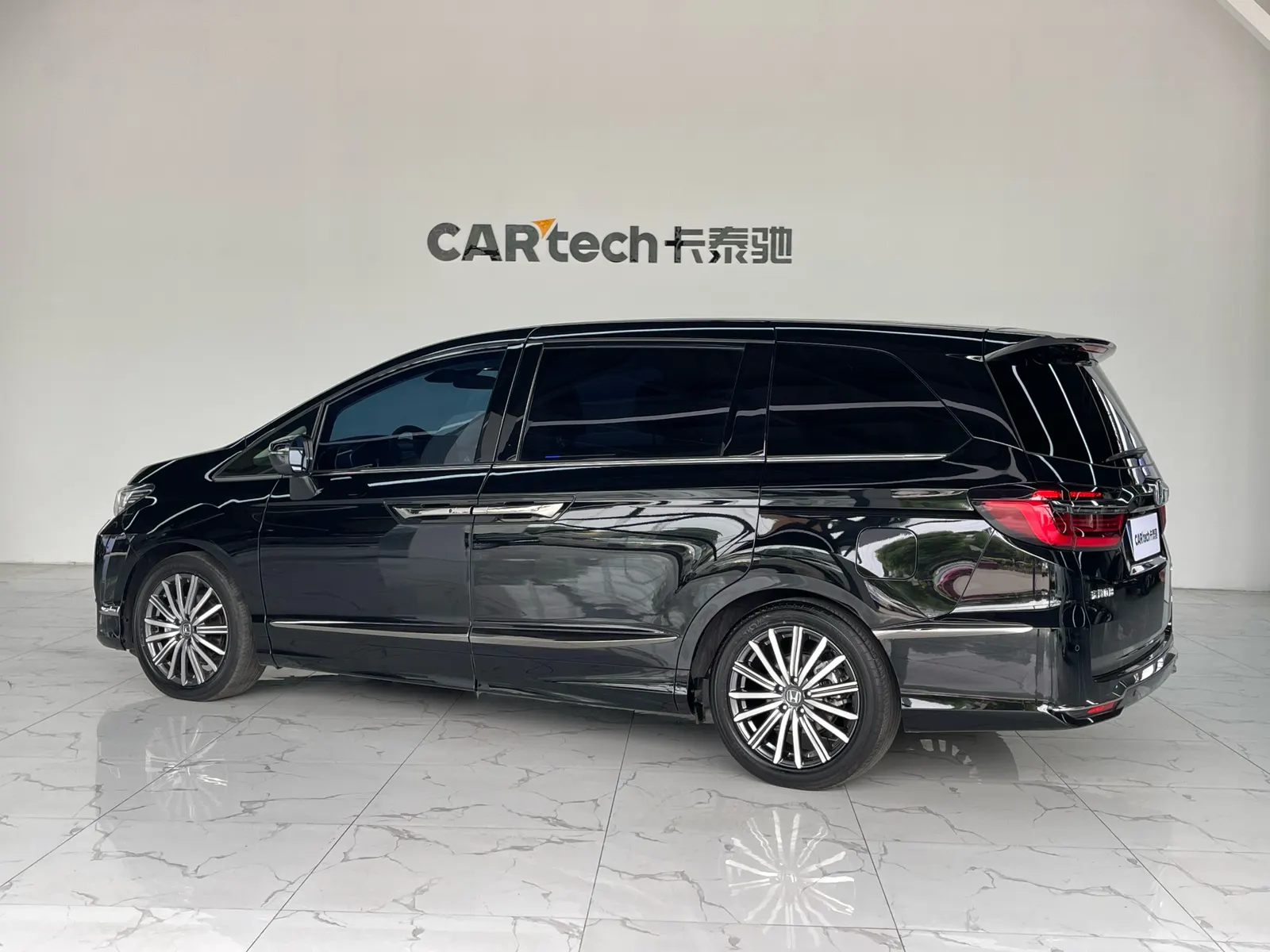 Honda Elysion, 2024 8