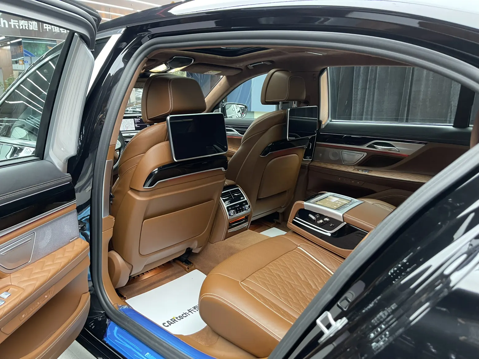 BMW 740Li, 2020 28