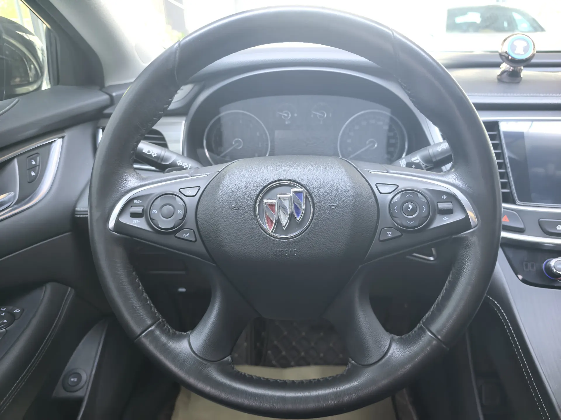 Buick LaCrosse, 2021 14