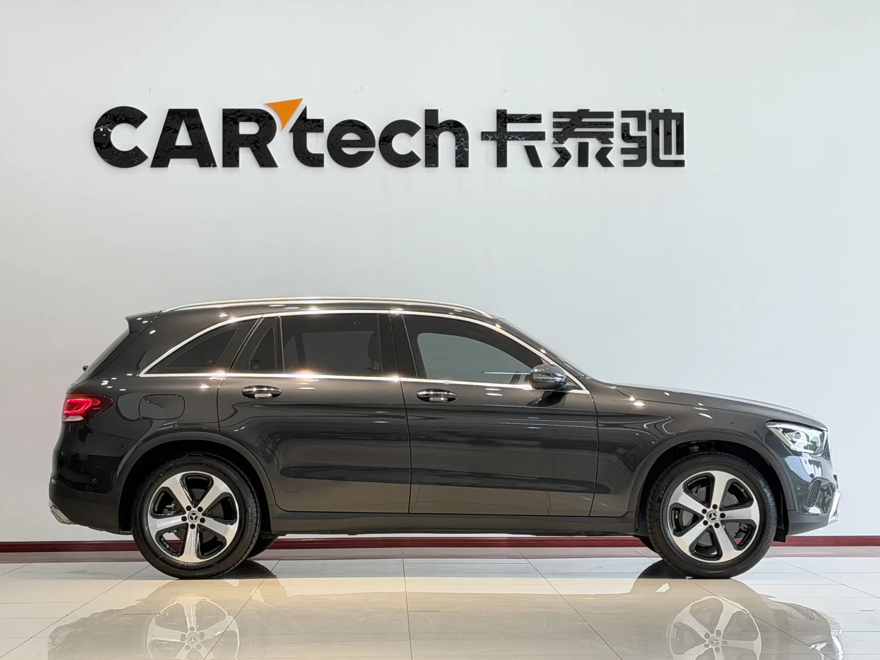Mercedes-Benz GLC 260 L, 2022 4