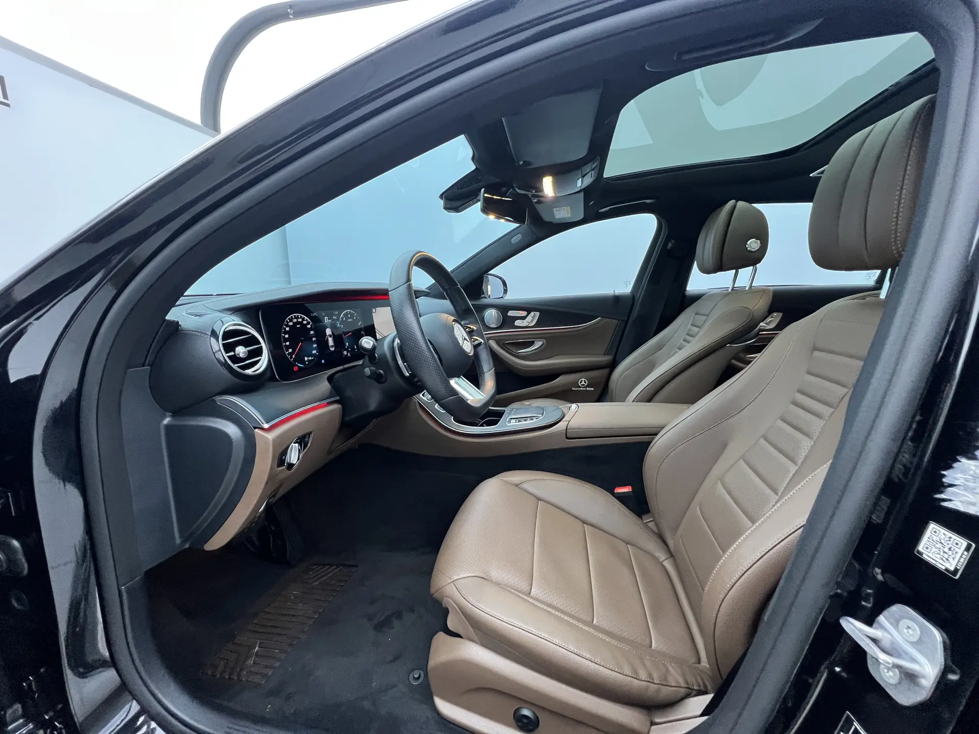 Mercedes-Benz E 300 L, 2020 10