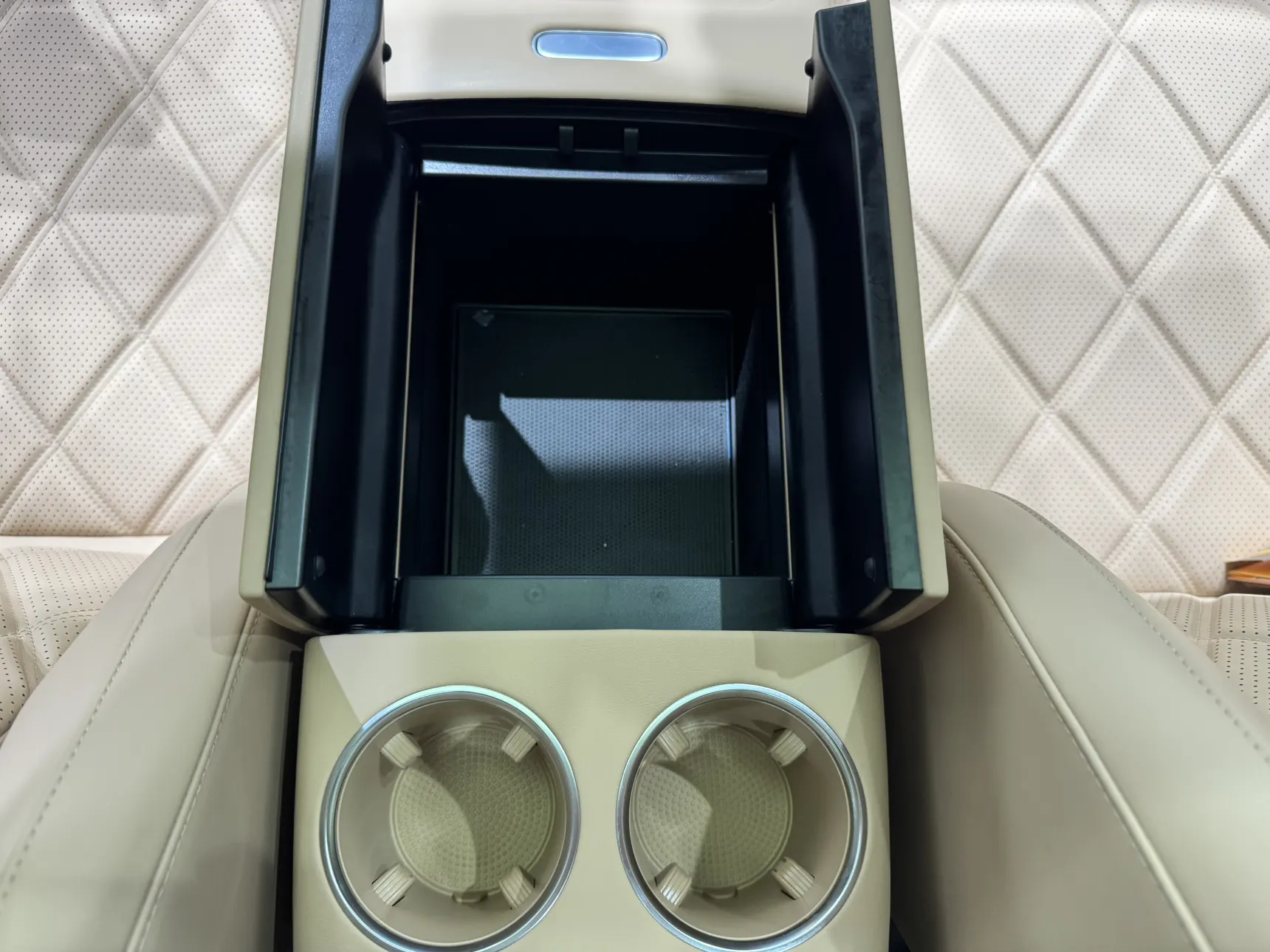 Chery T11, 2025 18