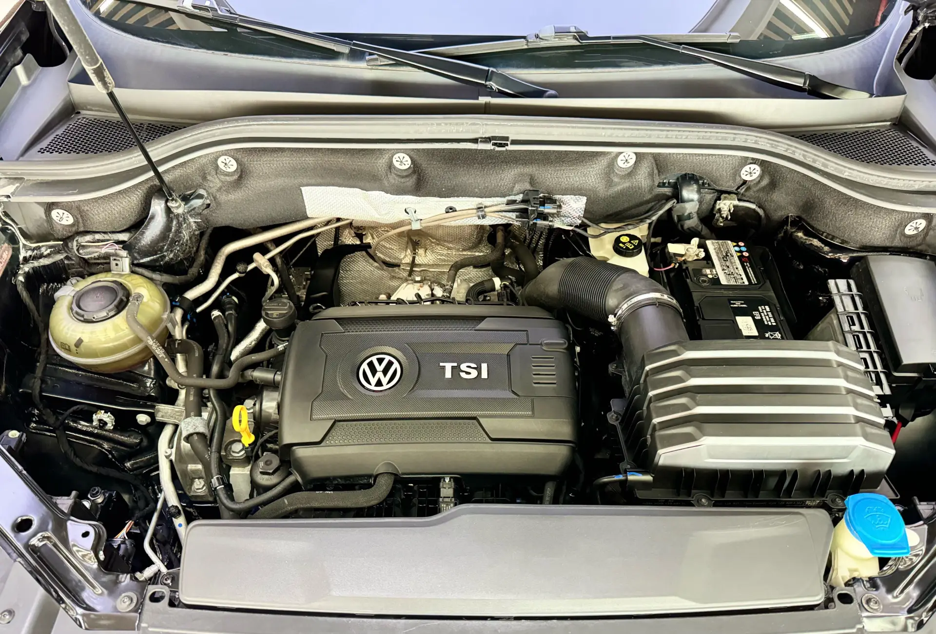 Volkswagen Teramont, 2021 12