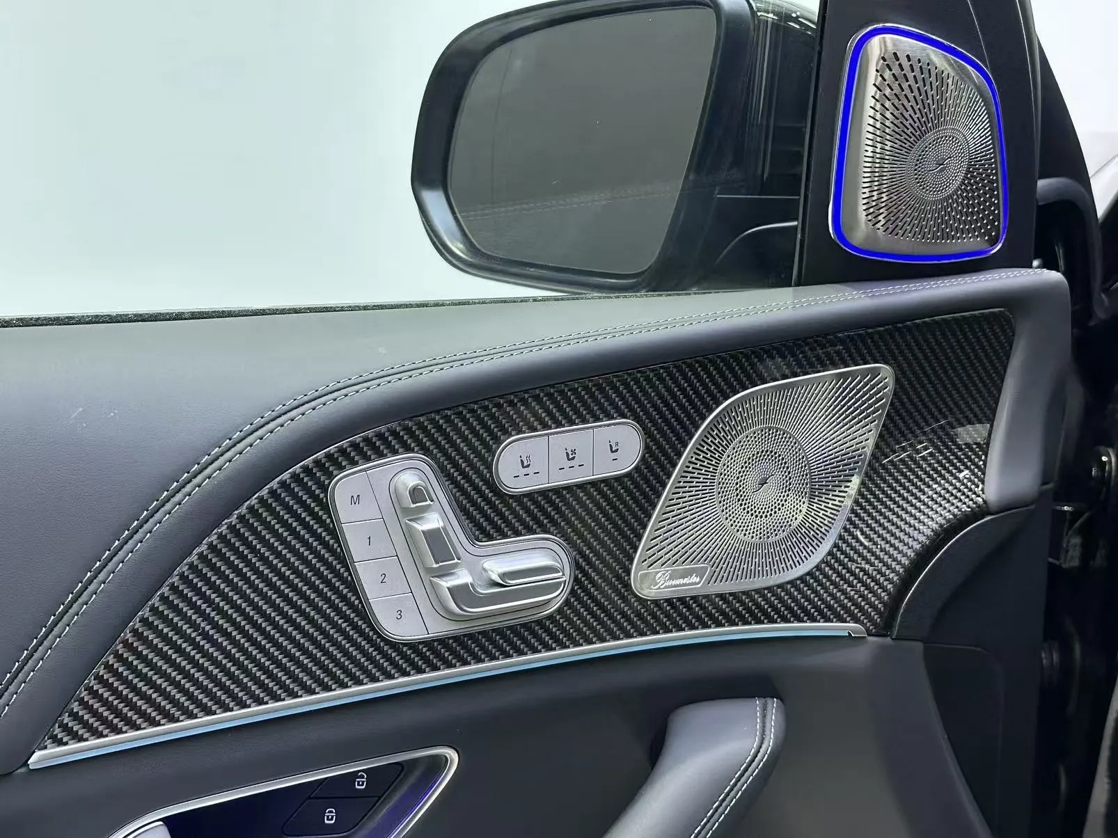 Mercedes-Benz GLS 63 4MATIC, 2024 все фото