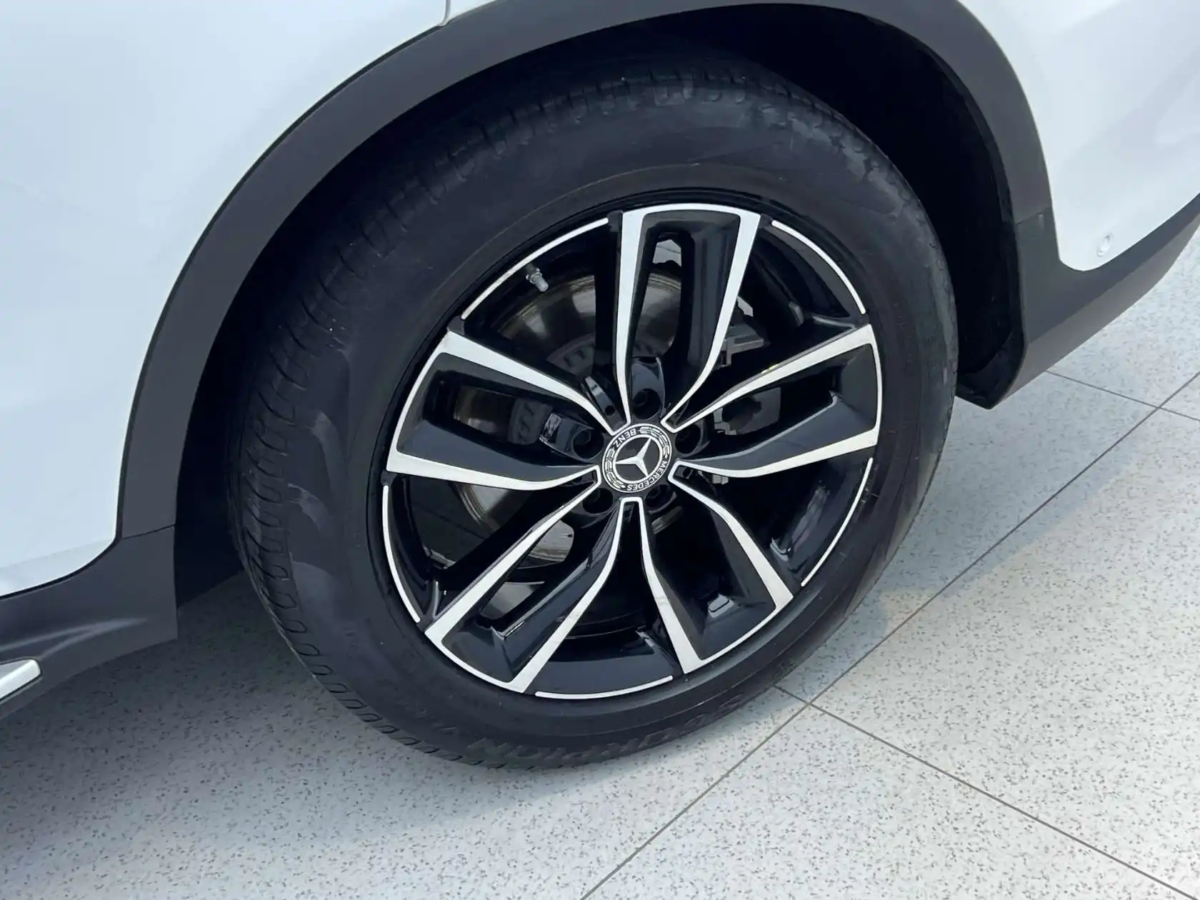 Mercedes-Benz GLC 300 L, 2019 29