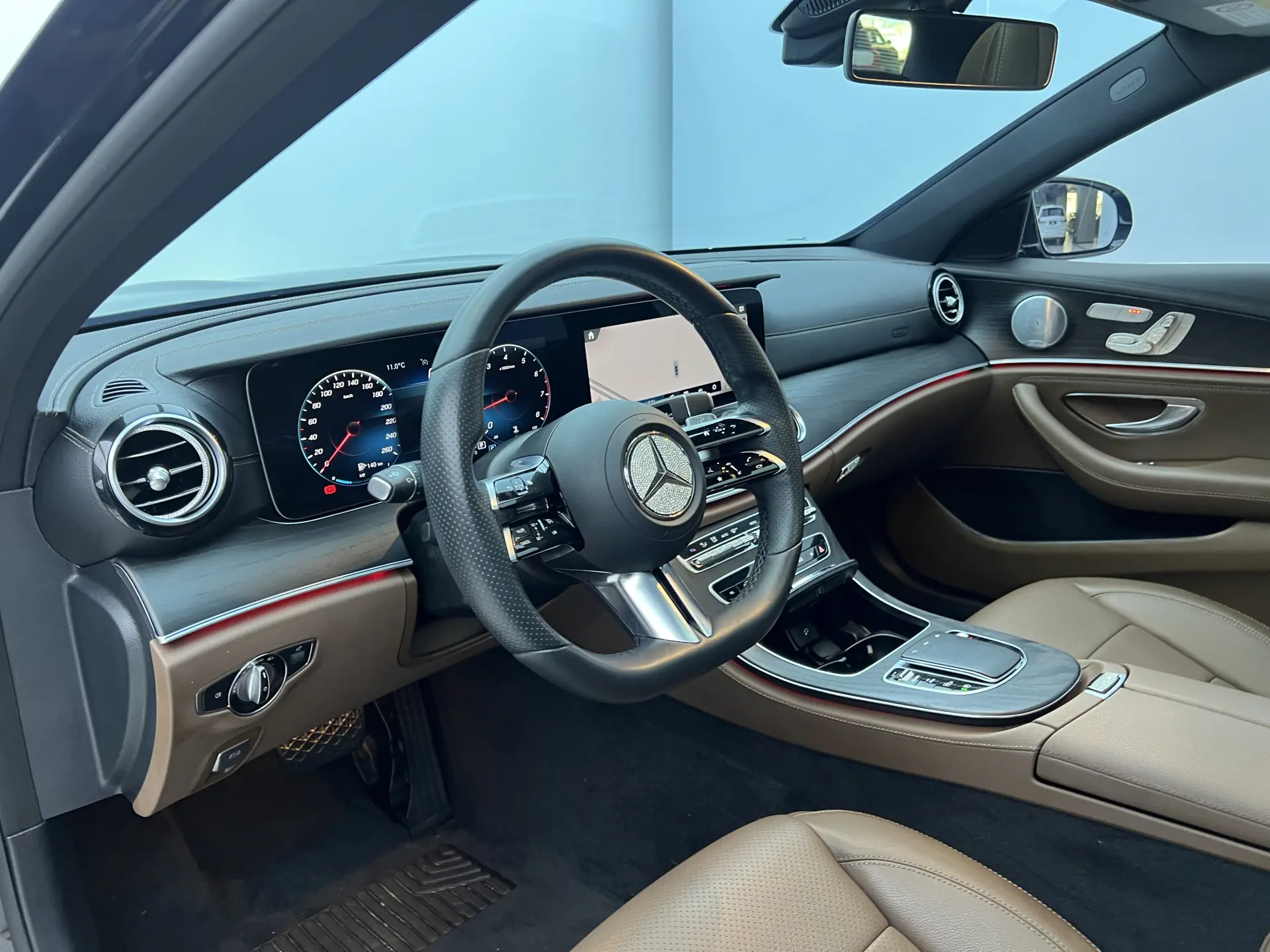 Mercedes-Benz E 300 L, 2020 8