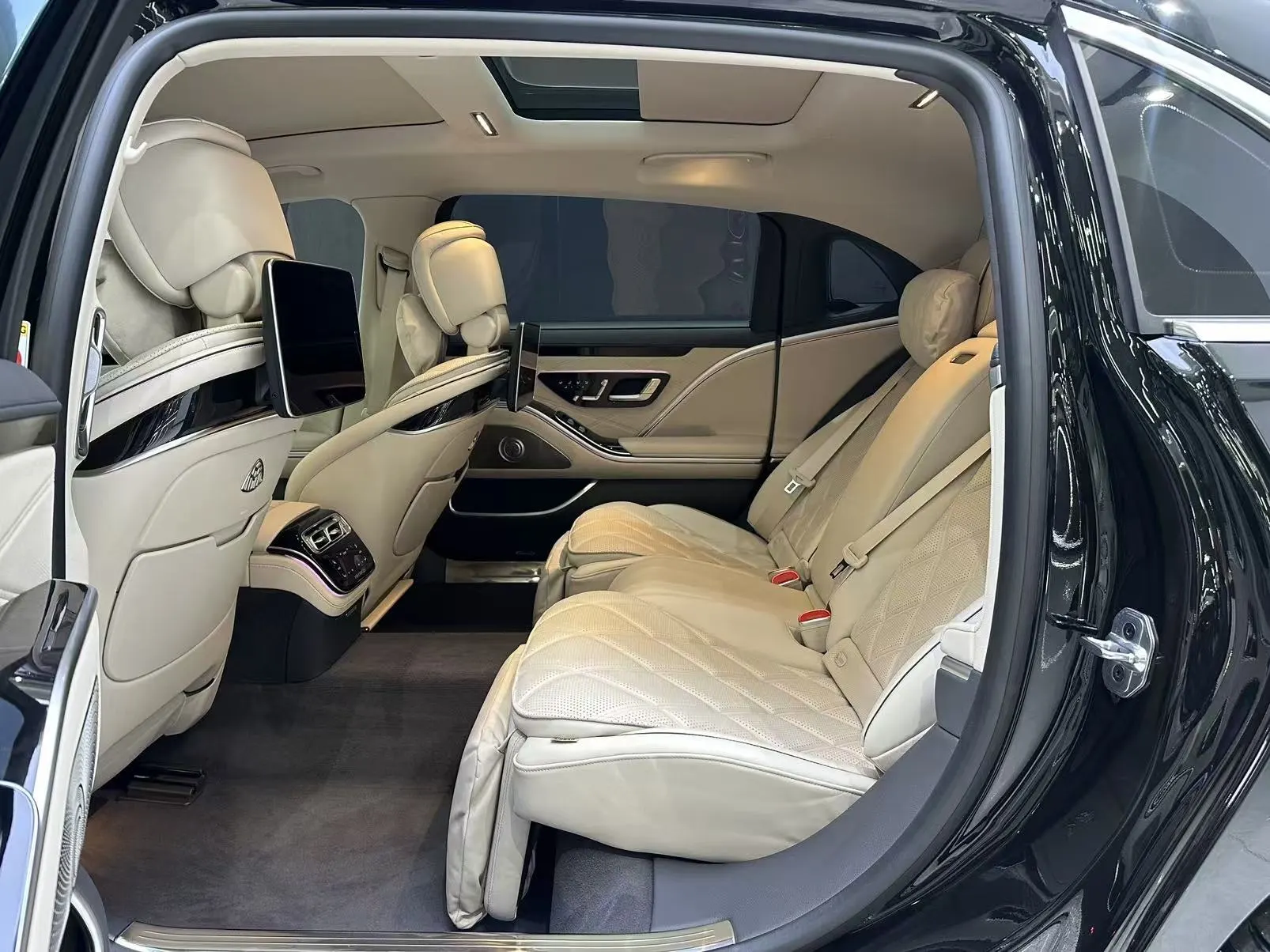 Mercedes-Benz S 480 4MATIC, 2025 7