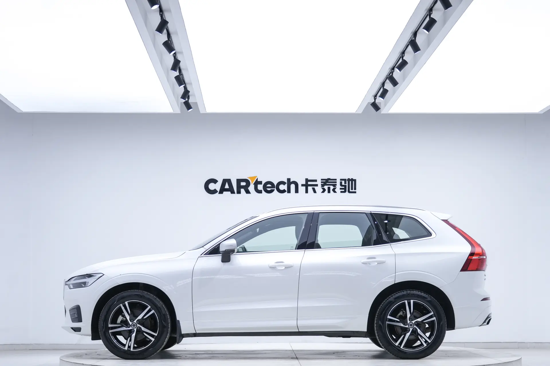 Volvo XC60, 2019 8