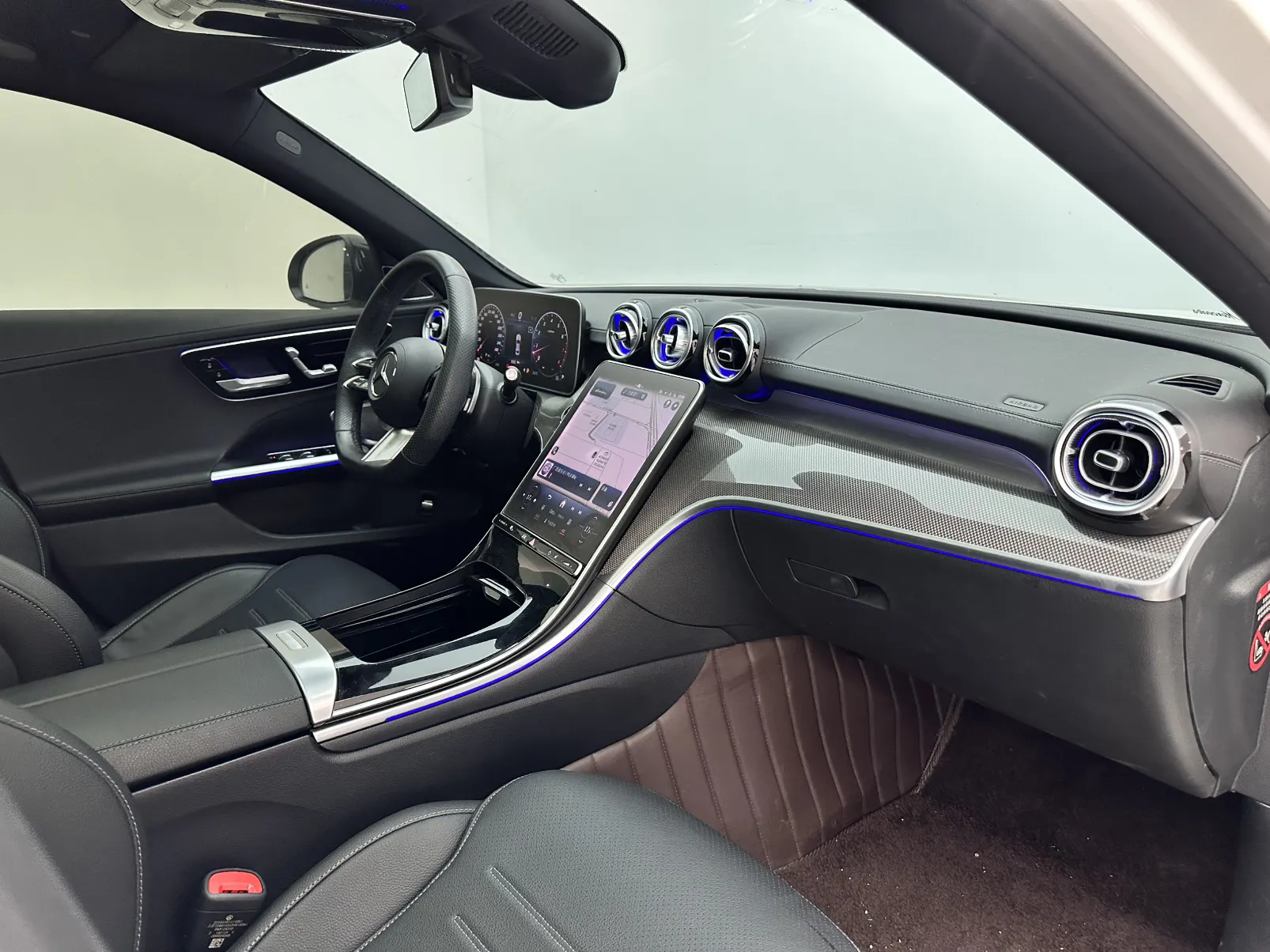 Mercedes-Benz C 260 L, 2024 11