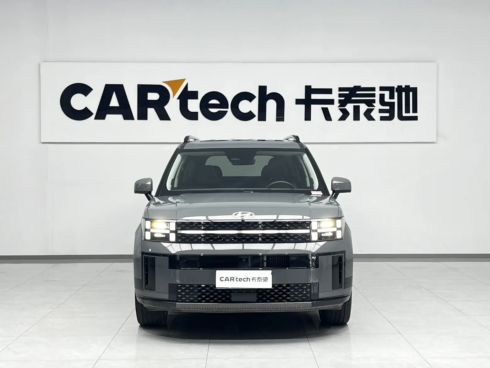 Hyundai Santa Fe, 2024 2