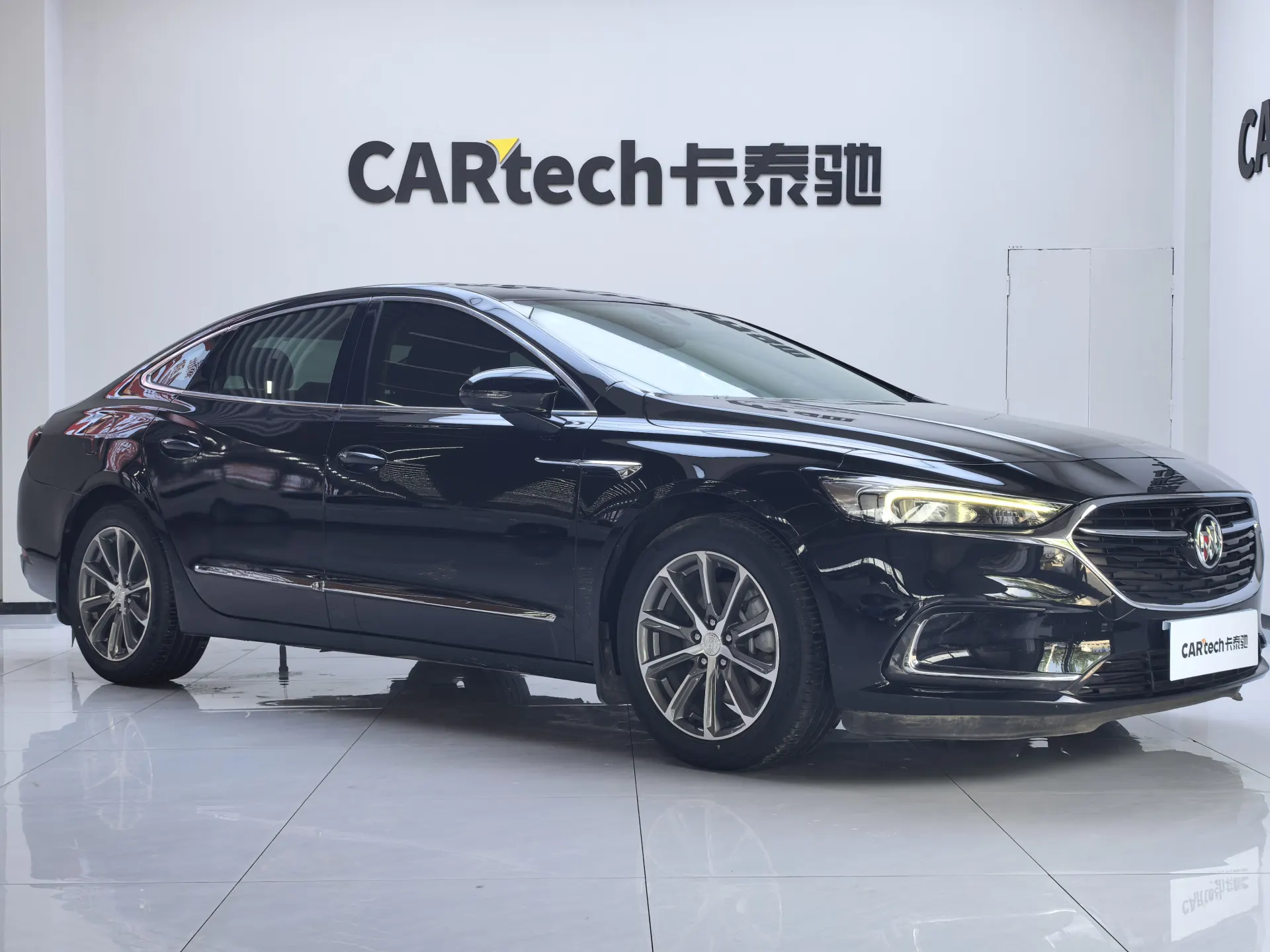 Buick LaCrosse, 2021 2