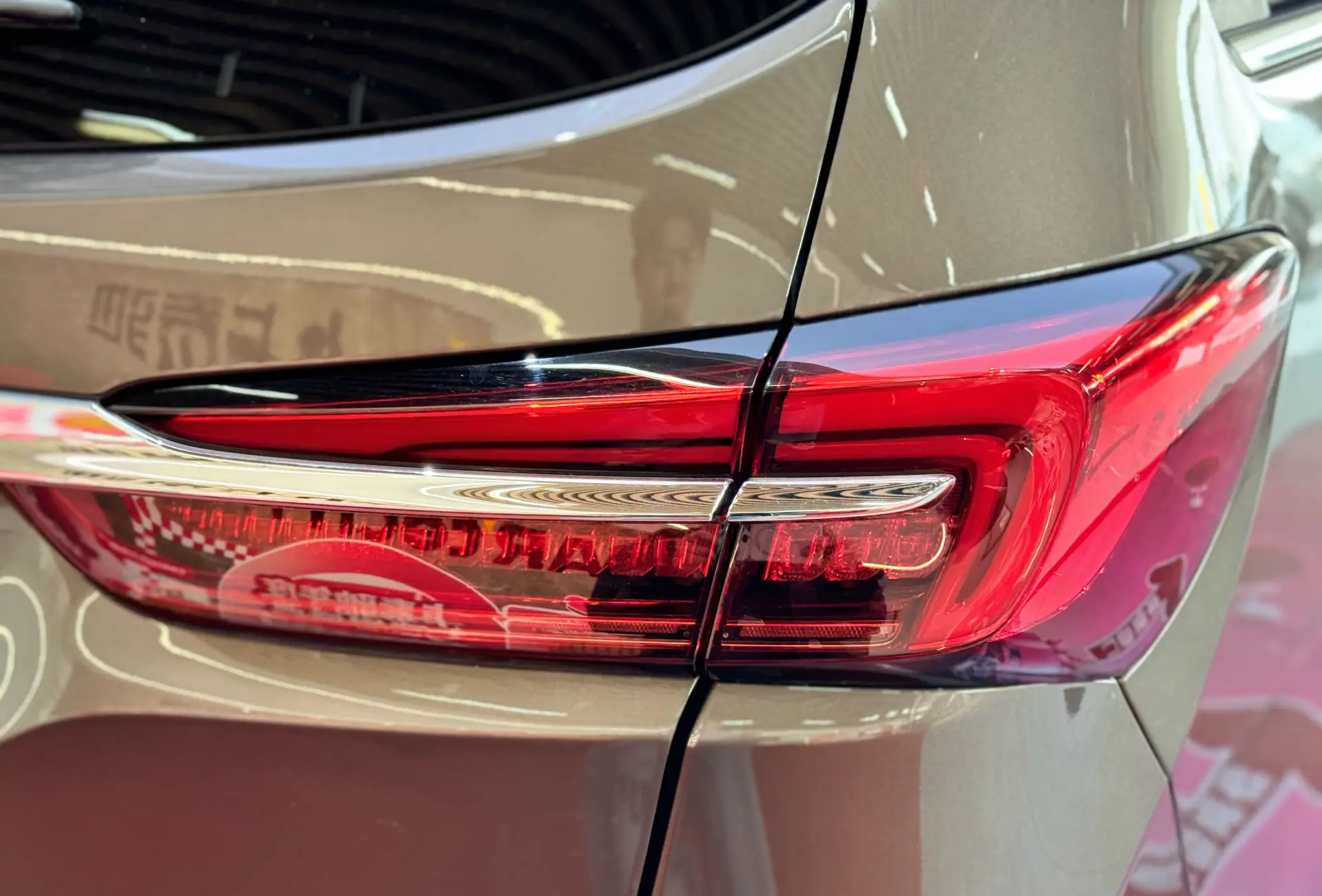 Buick GL8, 2023 10