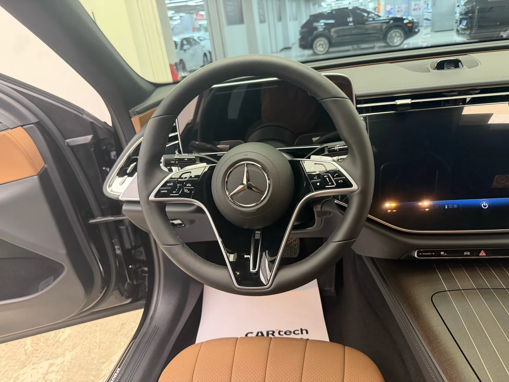 Mercedes-Benz E 300 L, 2025 17