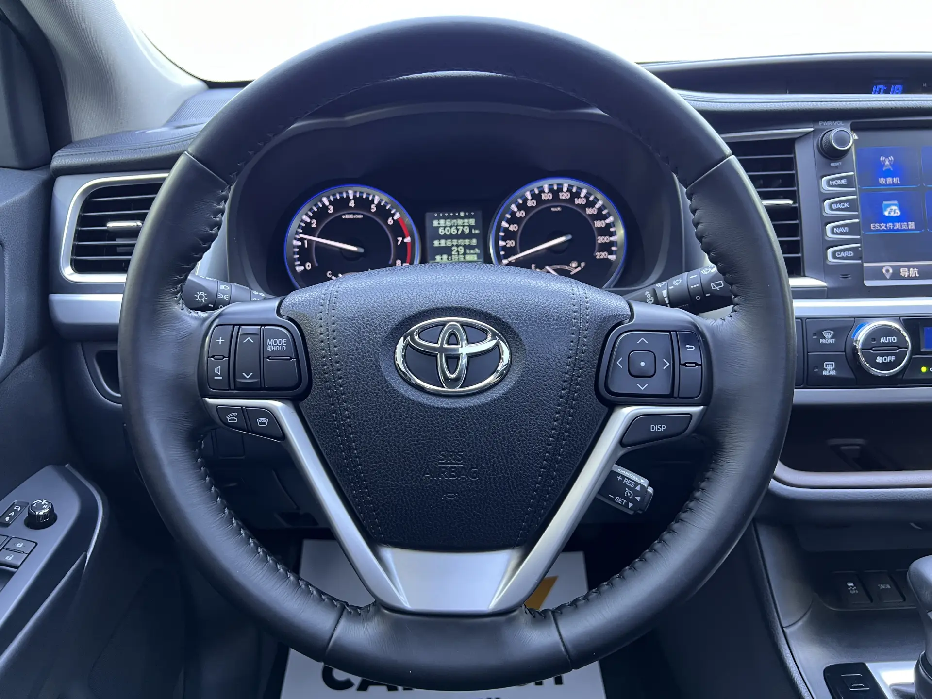 Toyota Highlander, 2016 все фото