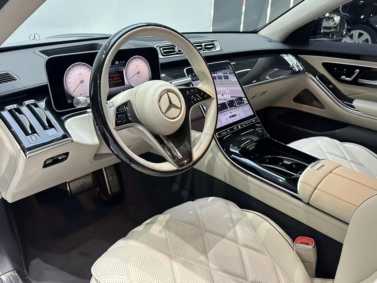 Mercedes-Benz S 480 4MATIC, 2025 3