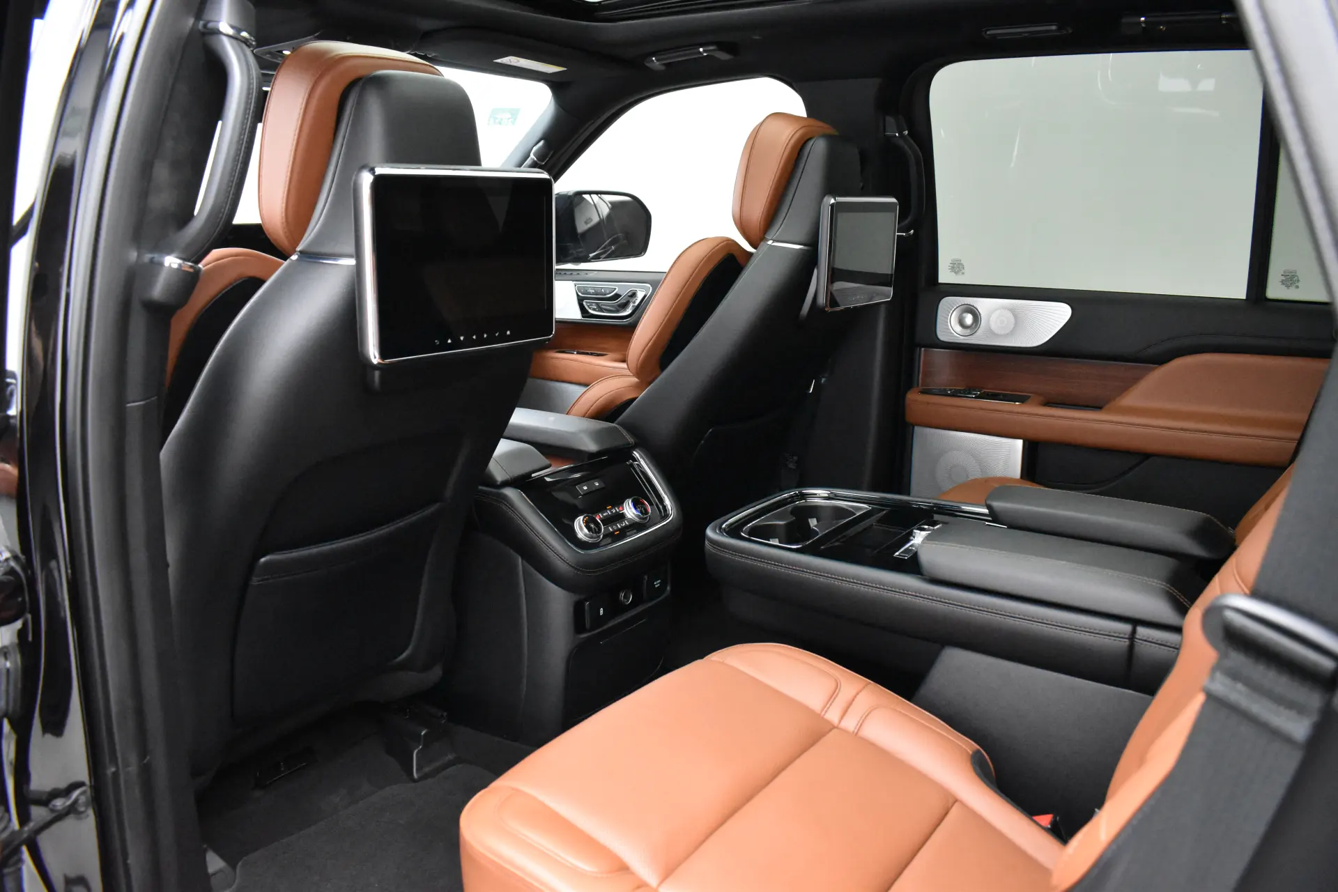 Lincoln Navigator, 2019 16