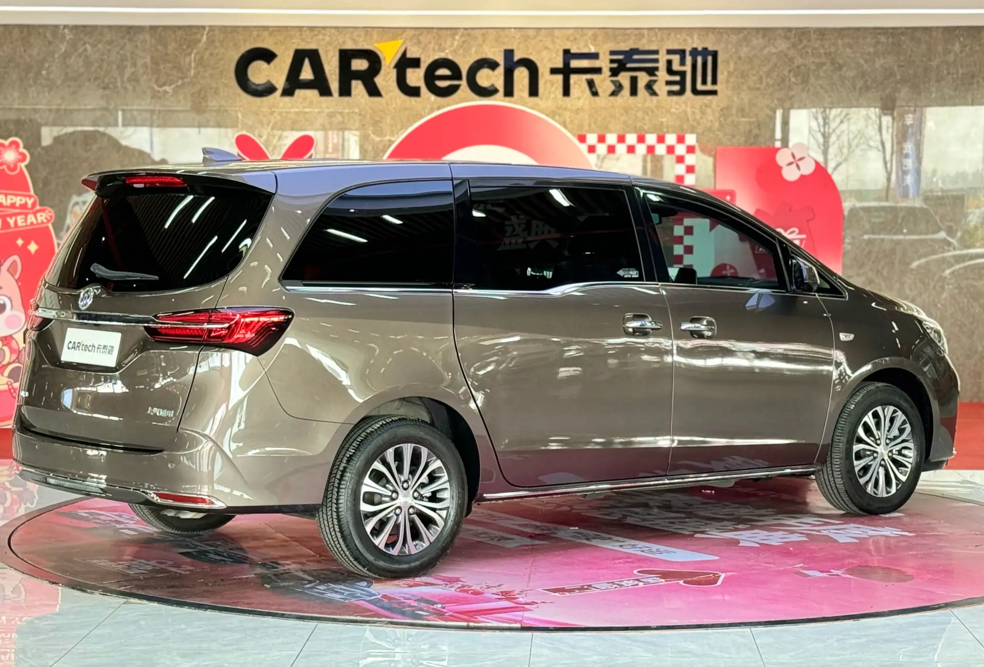 Buick GL8, 2023 все фото