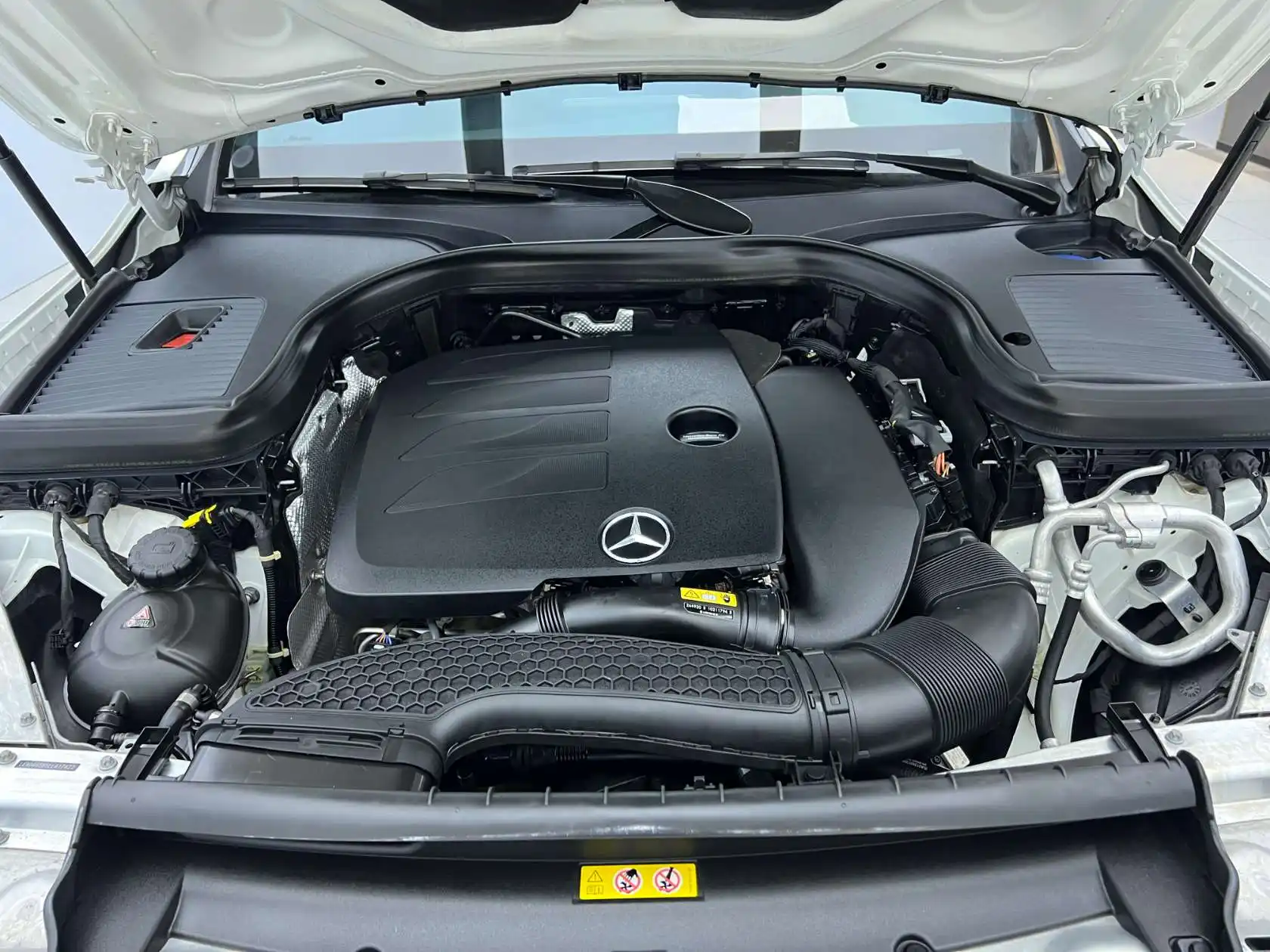 Mercedes-Benz GLC 300 L, 2019 24