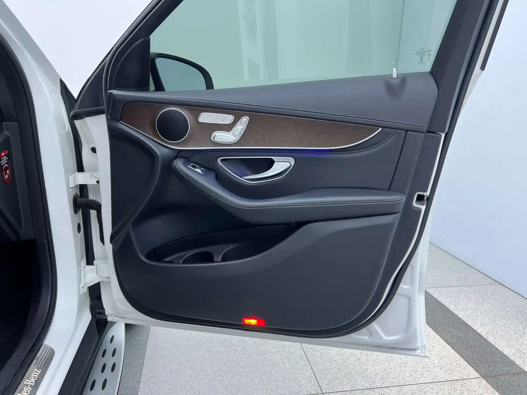 Mercedes-Benz GLC 300 L, 2019 20