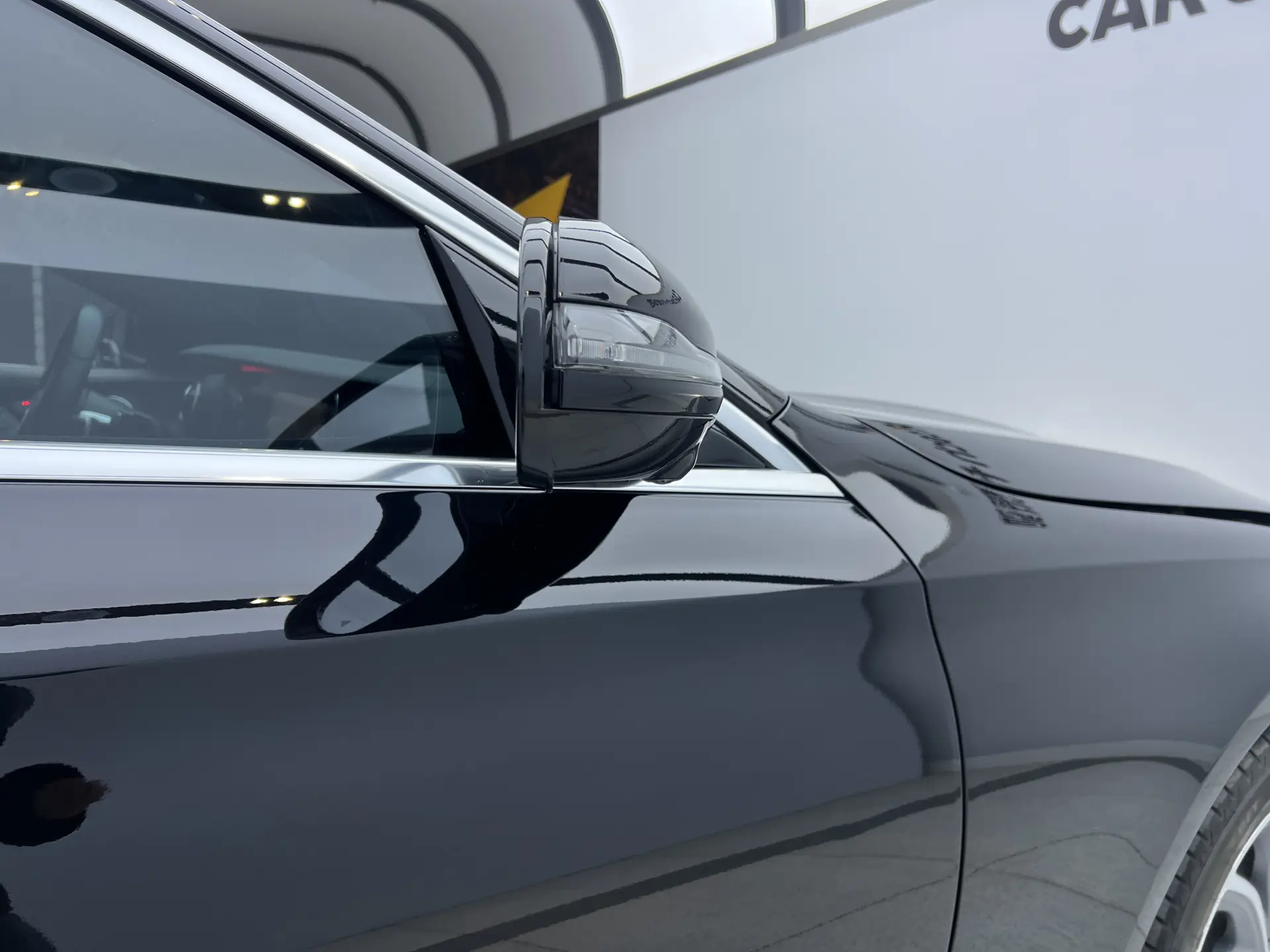 Mercedes-Benz E 300 L, 2020 29