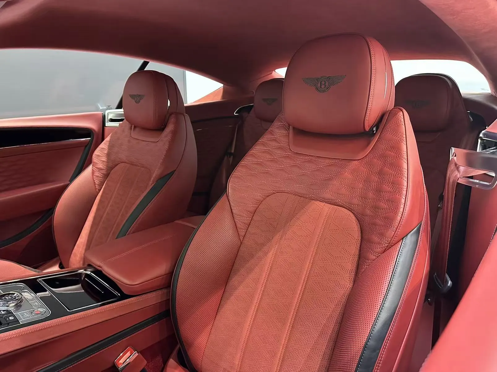 Bentley Continental GT, 2025 7