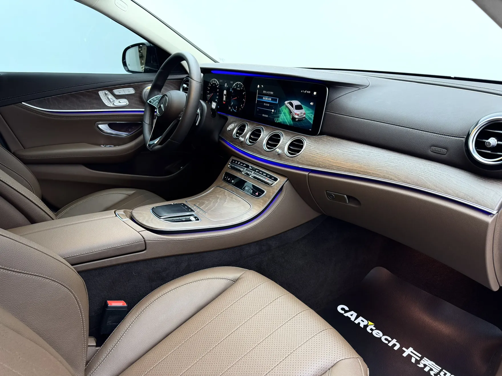 Mercedes-Benz E 300 L, 2021 25
