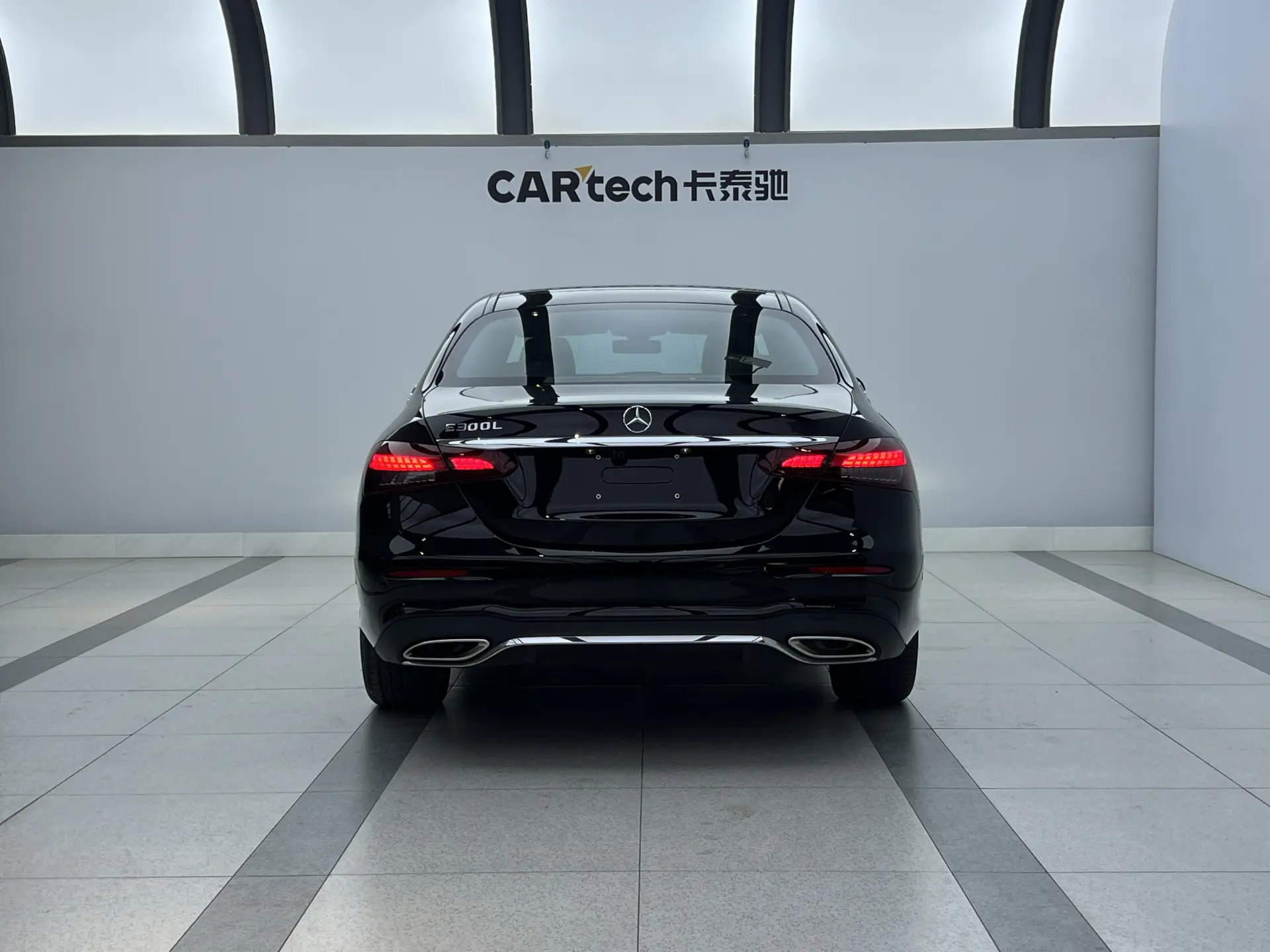 Mercedes-Benz E 300 L, 2020 3