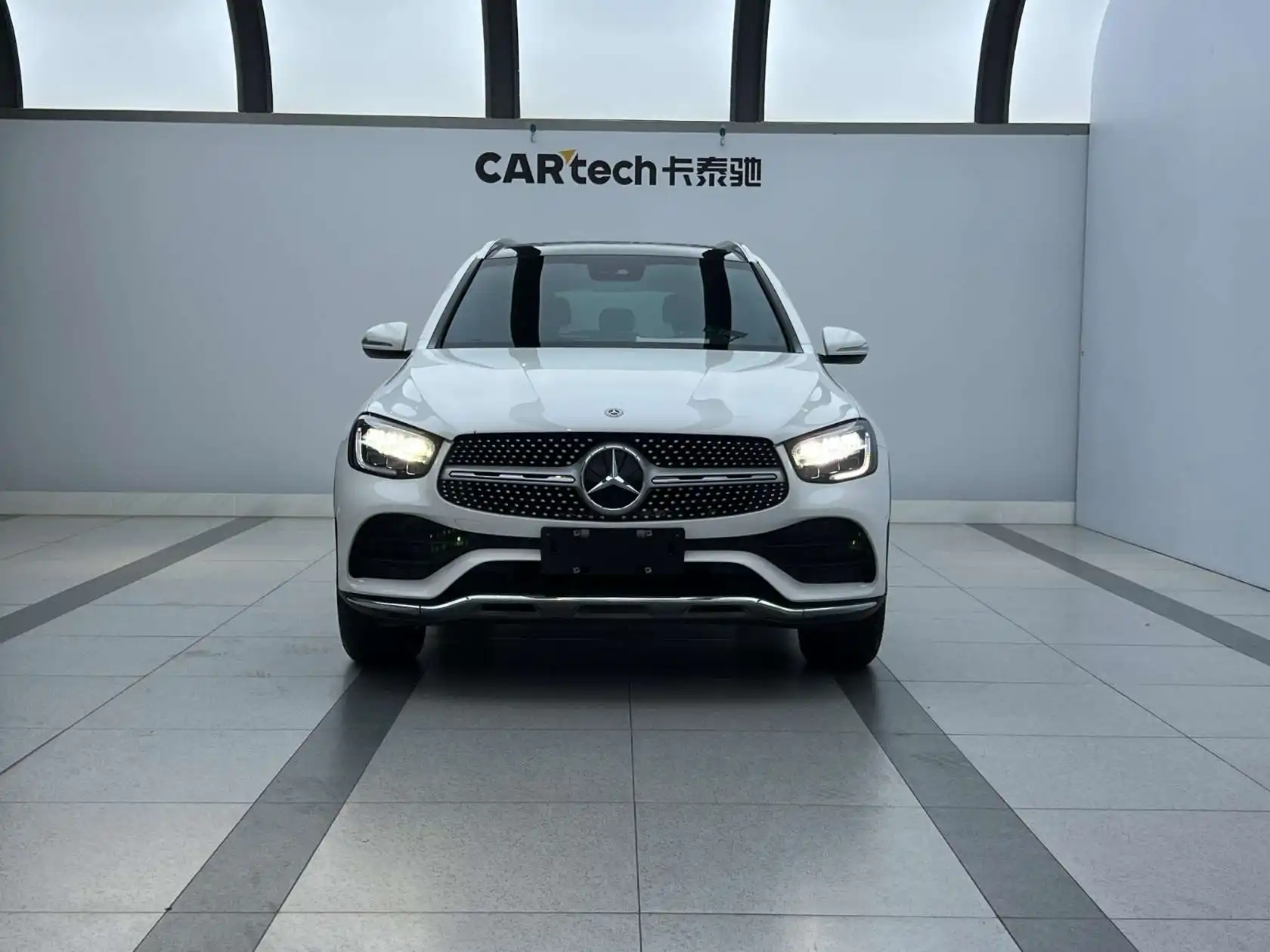 Mercedes-Benz GLC 300 L, 2019 2