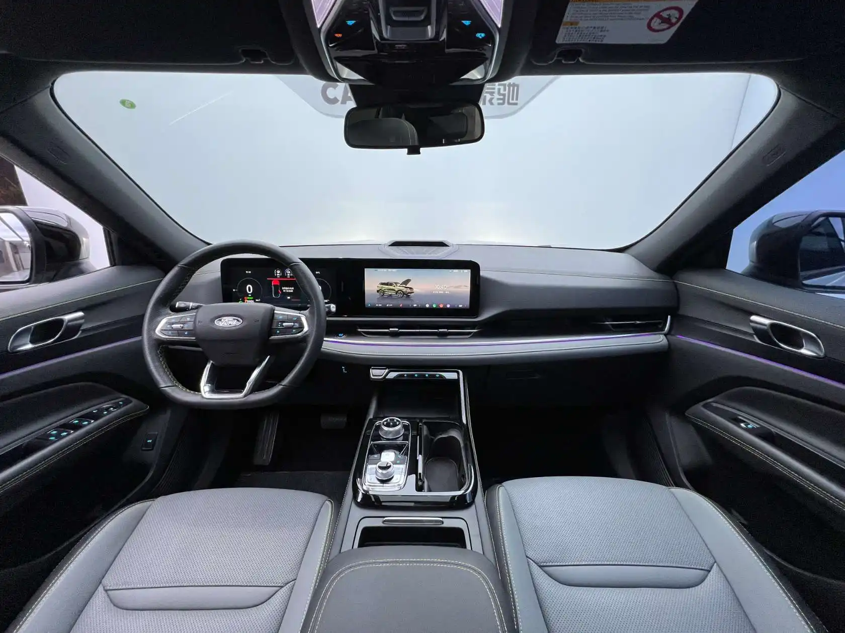 Ford Equator Sport, 2025 22