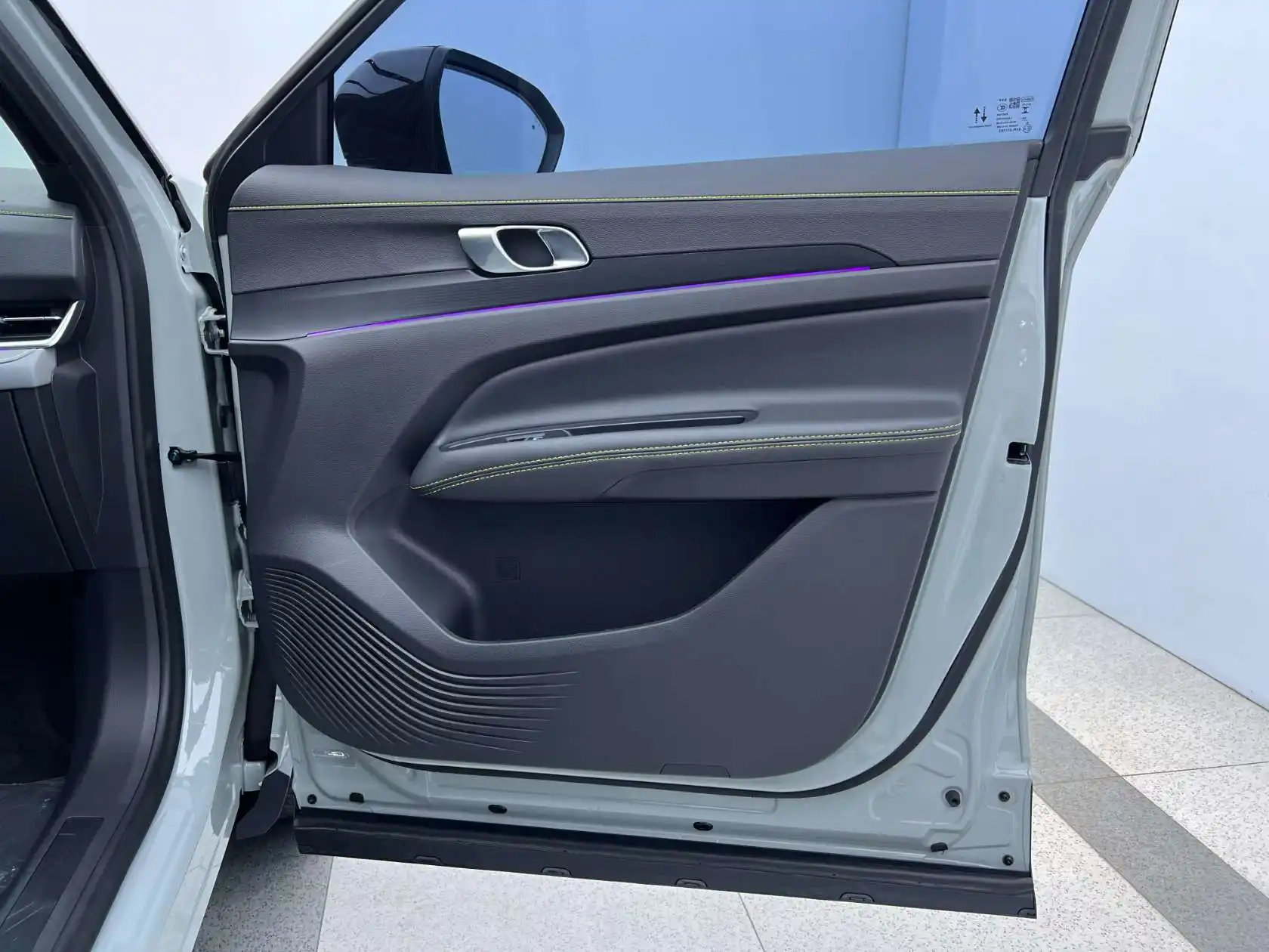 Ford Equator Sport, 2025 21