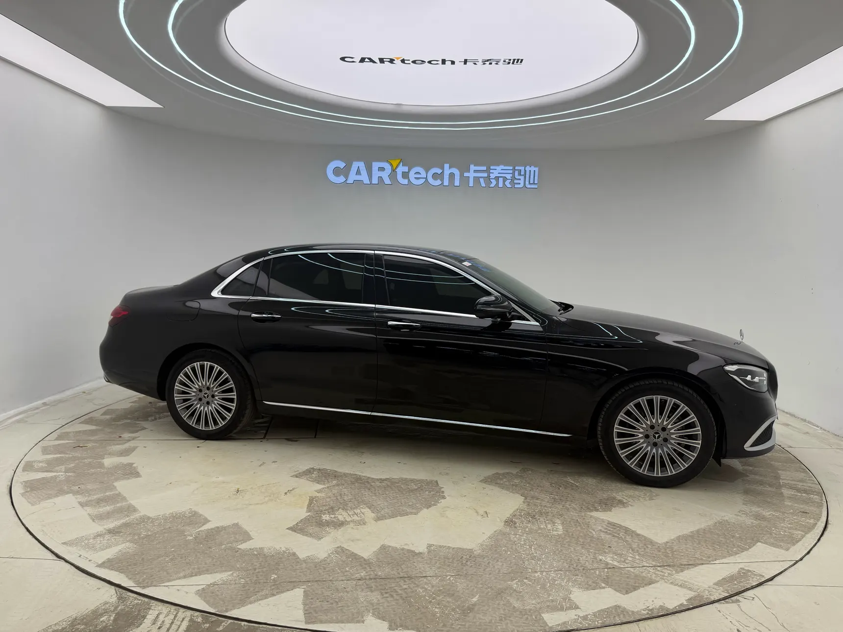 Mercedes-Benz E 300 L, 2021 4