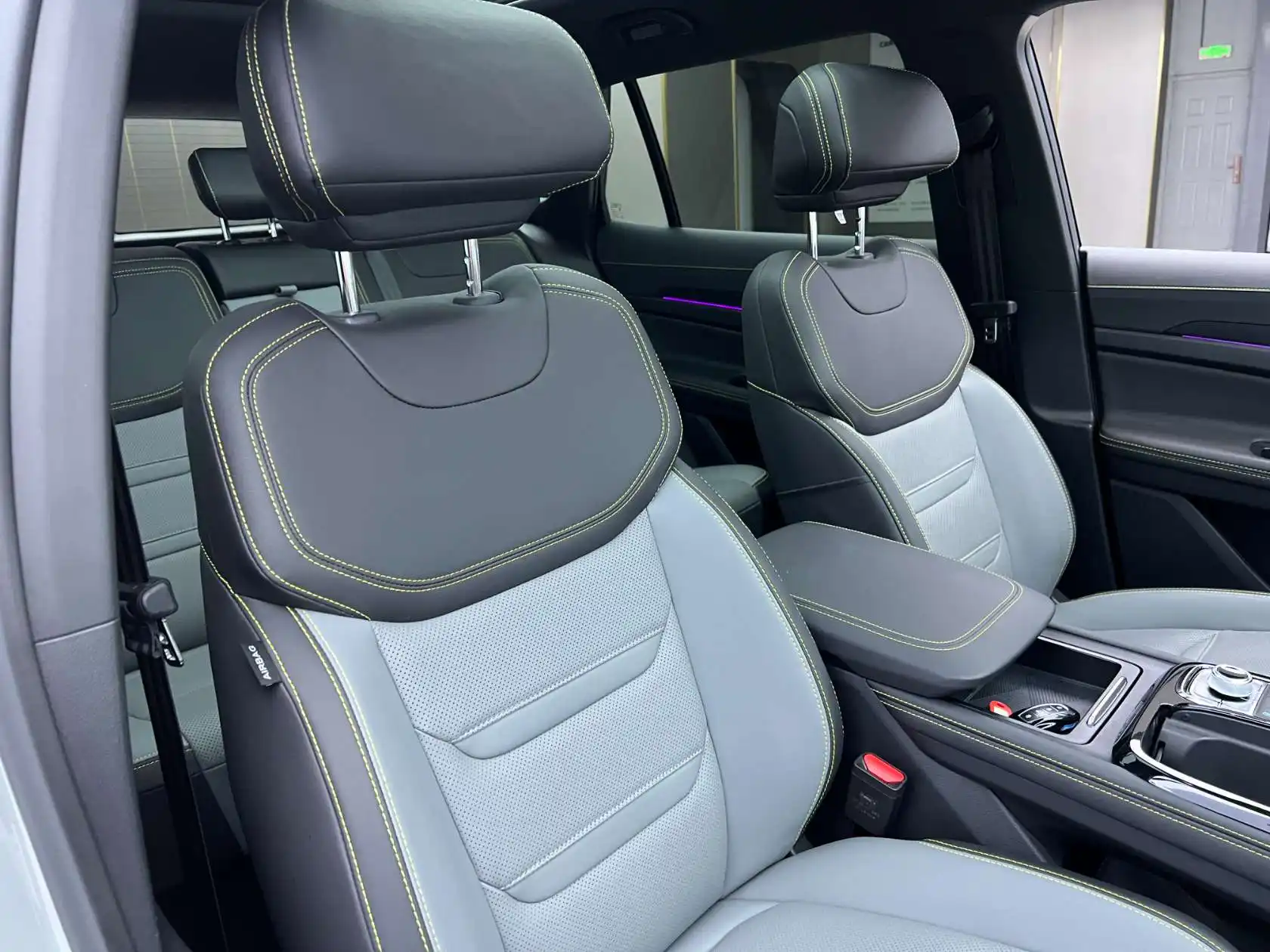 Ford Equator Sport, 2025 20