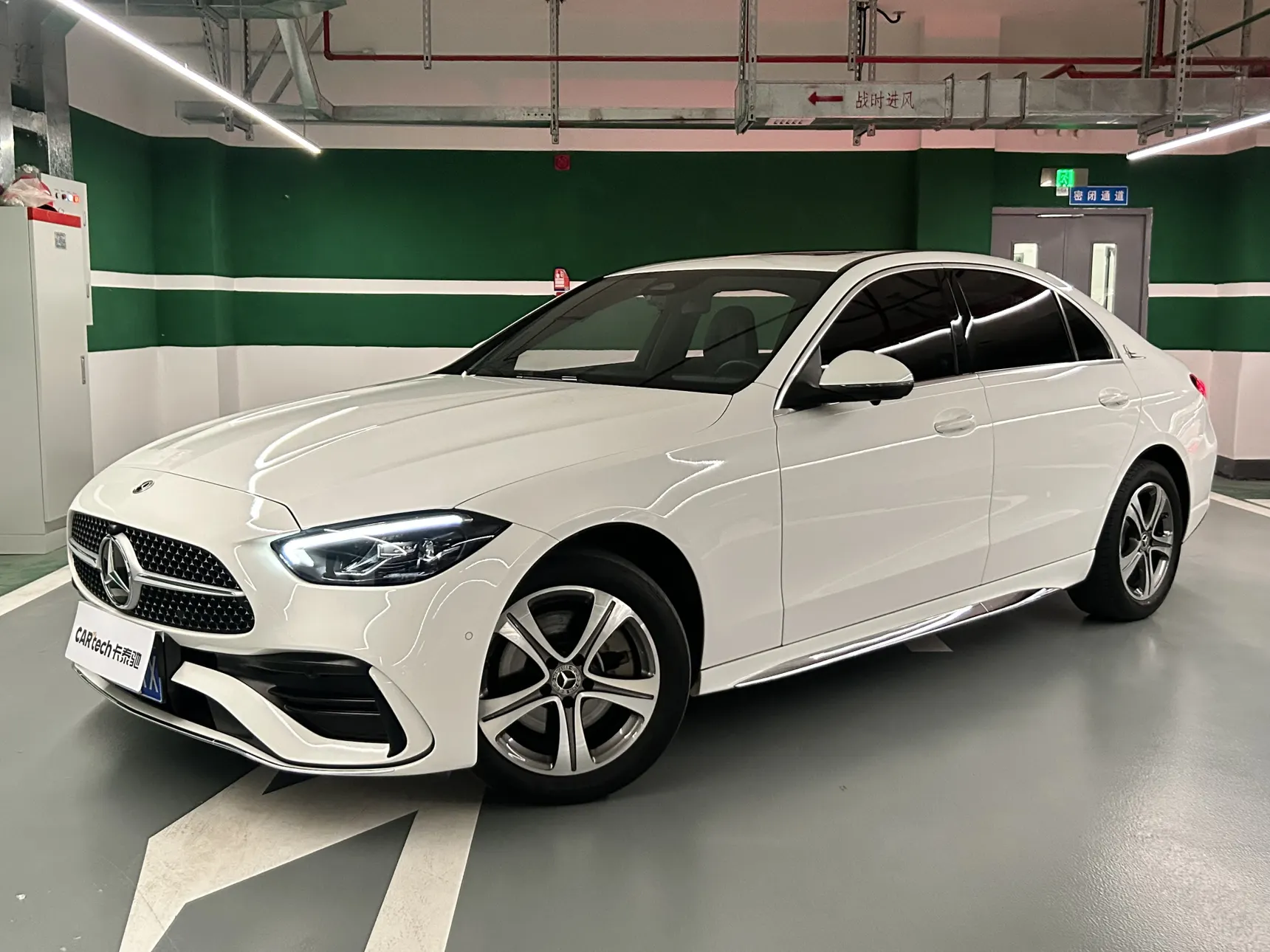 Mercedes-Benz C 200 L