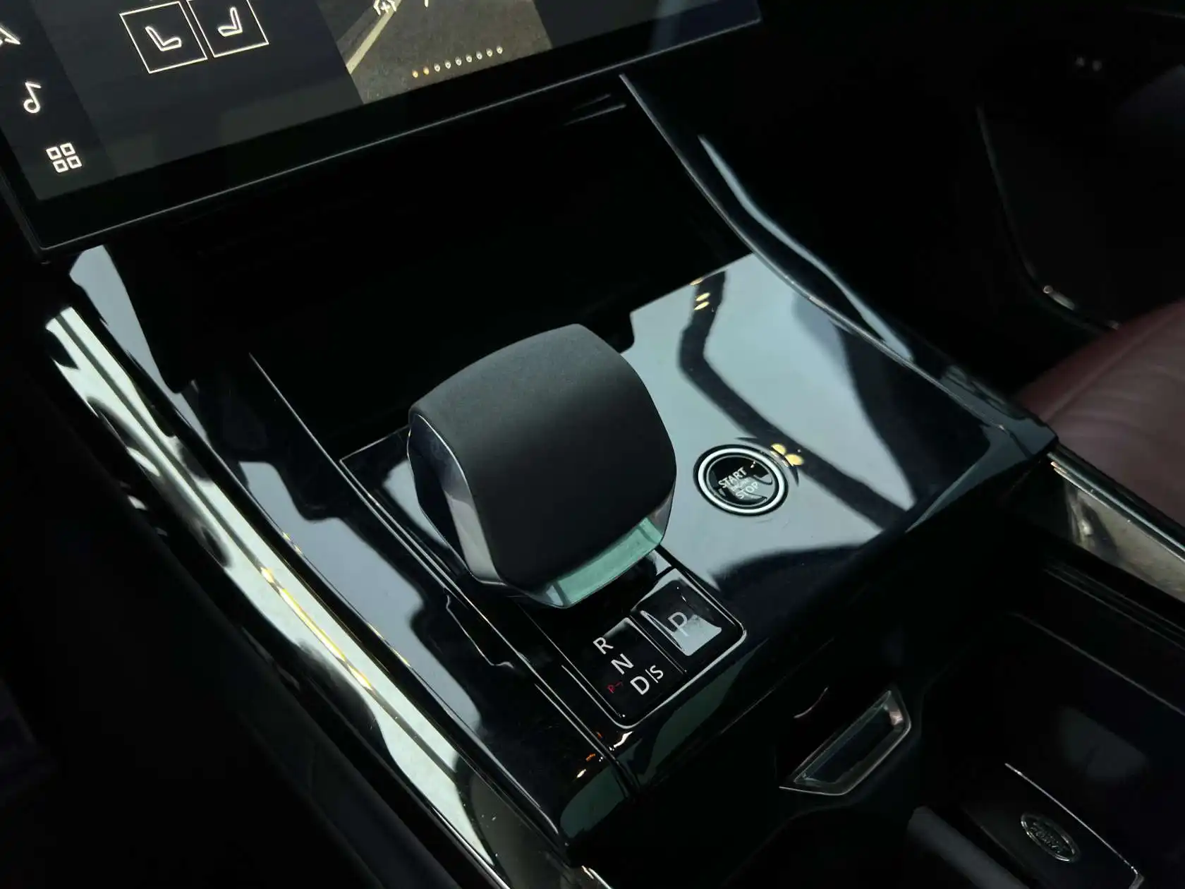 Land Rover Range Rover Sport, 2023 9