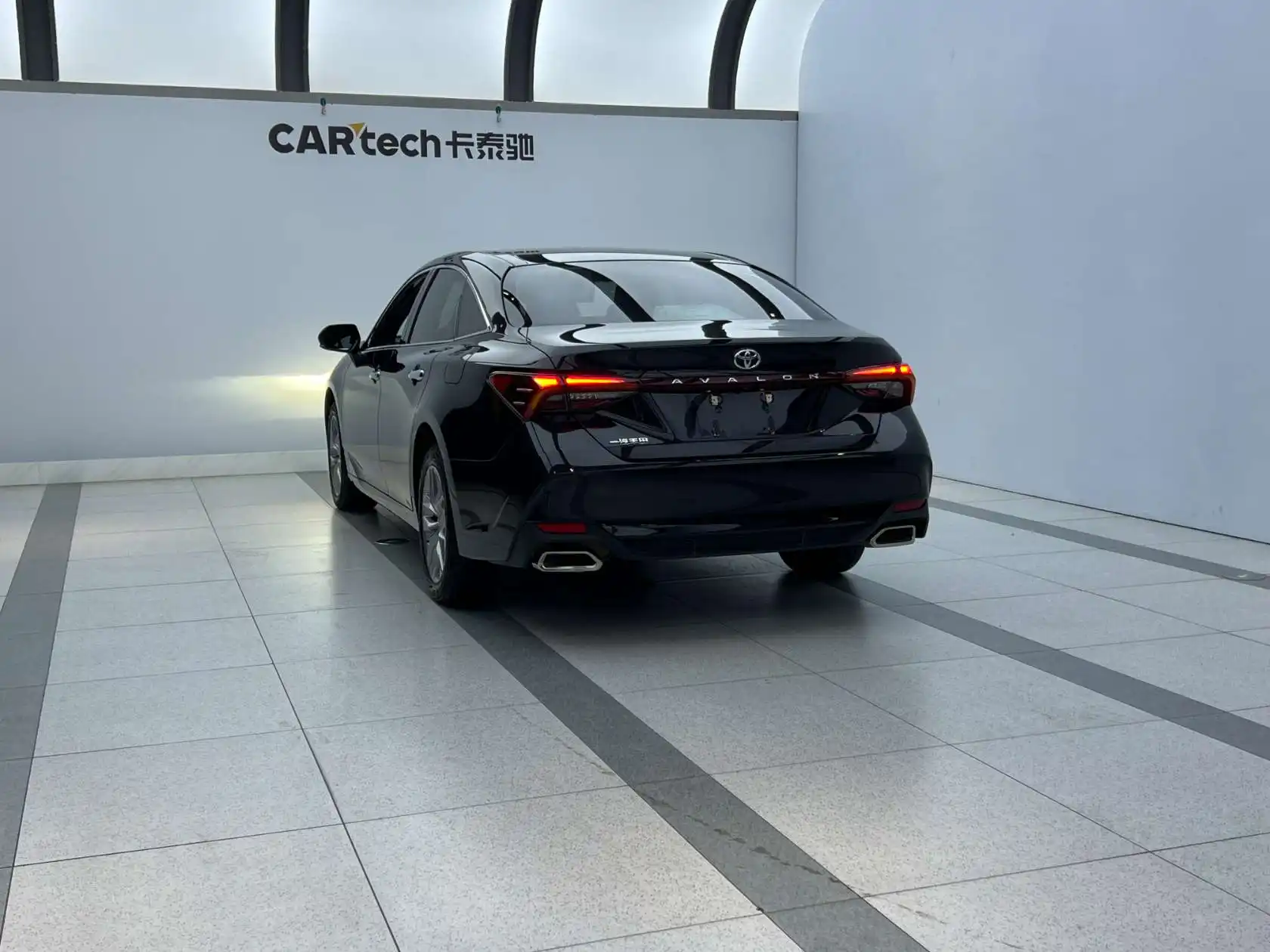 Toyota Avalon, 2022 4