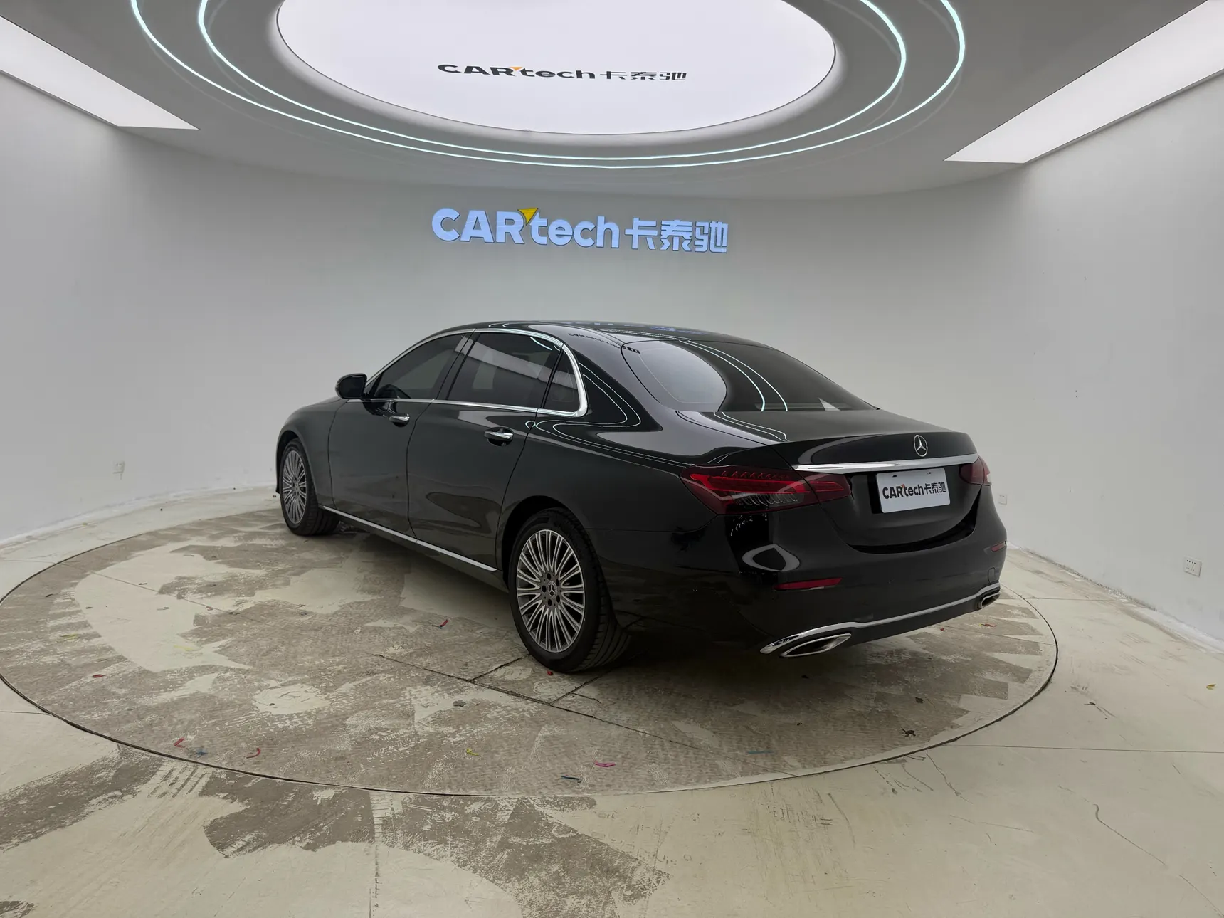 Mercedes-Benz E 300 L, 2021 7