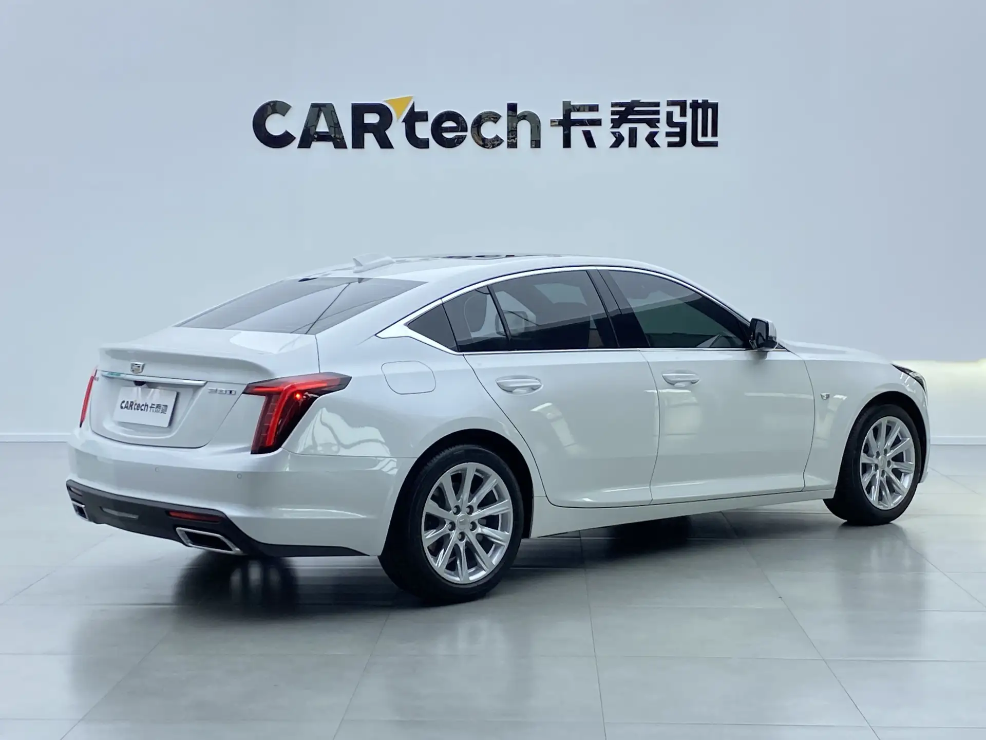 Cadillac CT5, 2024 2