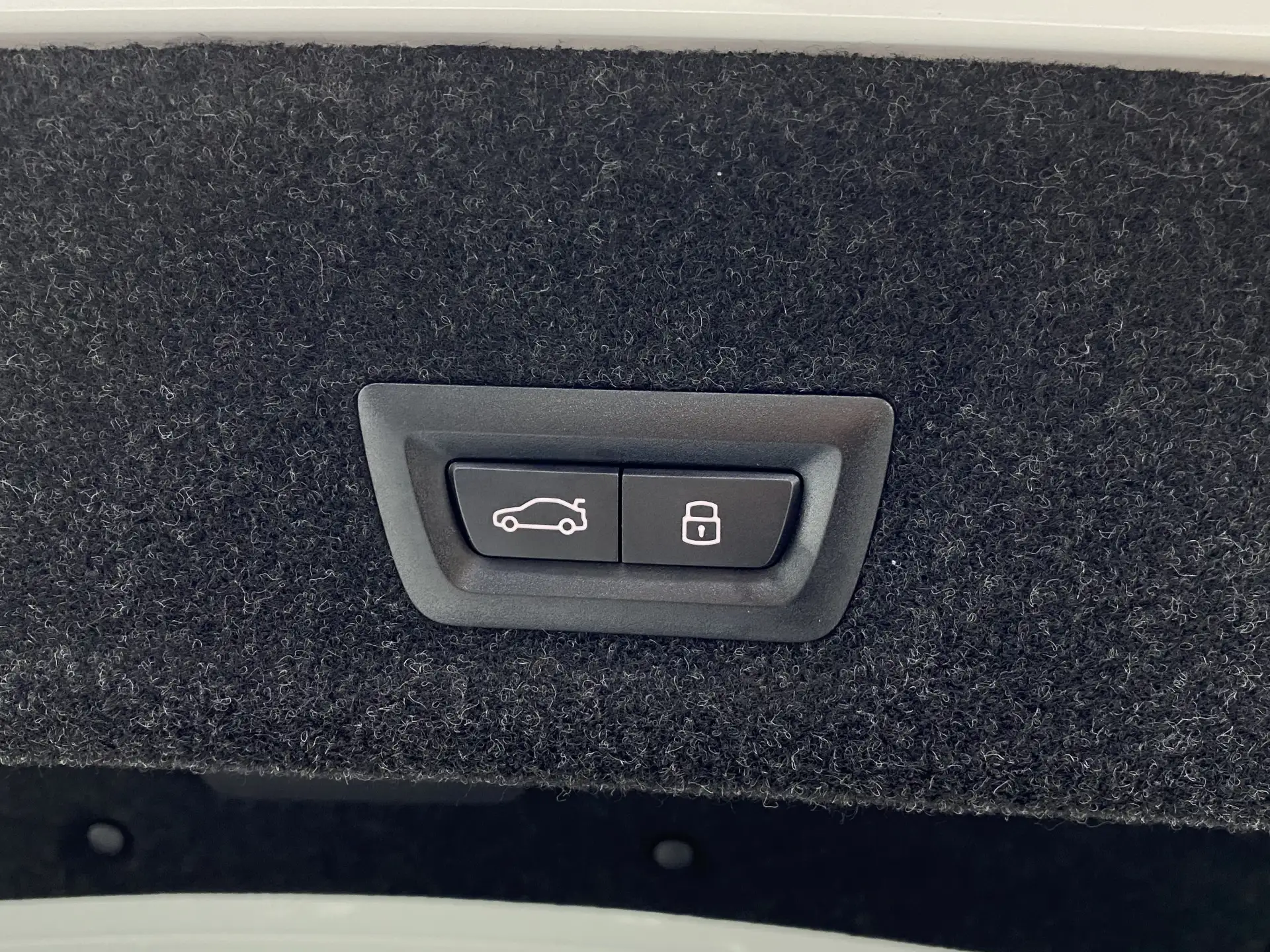 BMW 325Li, 2025 30