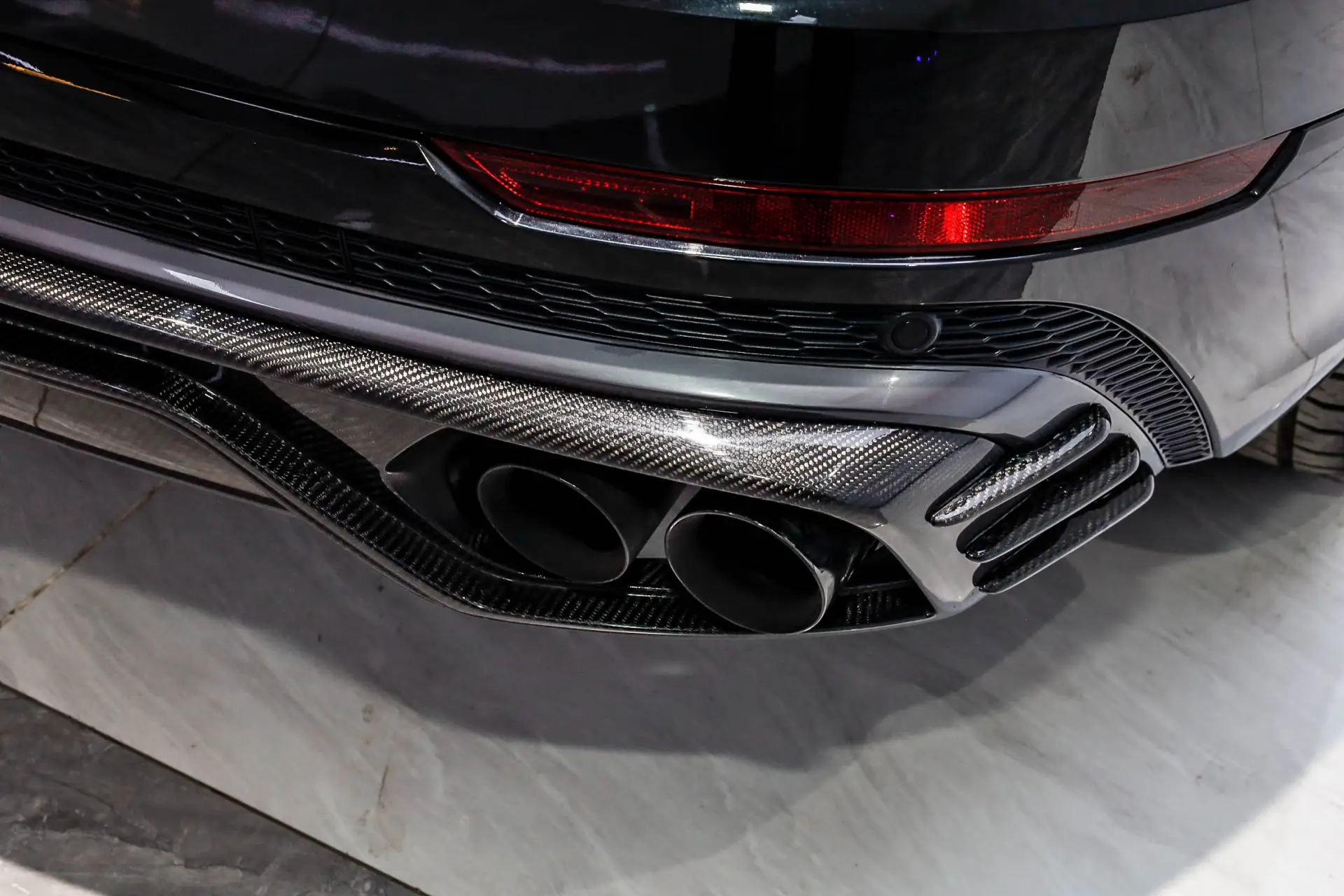 Audi Q8 55 TFSI, 2023 13