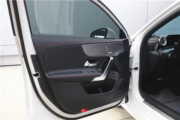 Mercedes-Benz A 200 L, 2024 10
