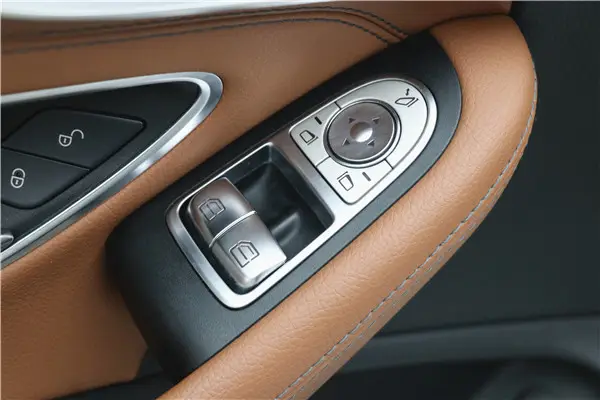 Mercedes-Benz C 260, 2019 12