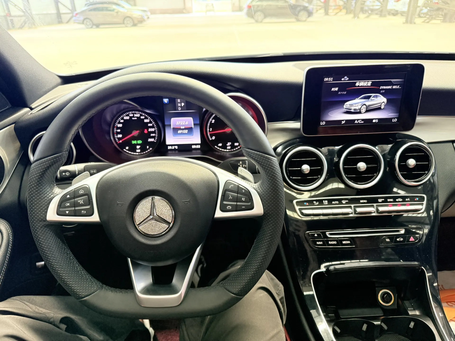 Mercedes-Benz C 200, 2018 14