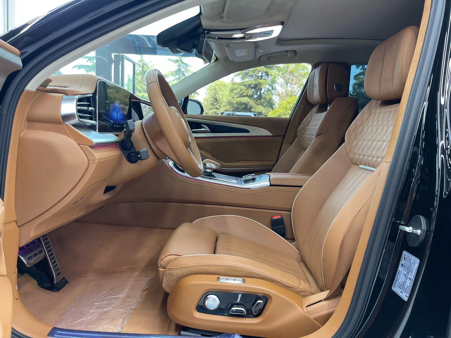 Hongqi H9, 2022 15