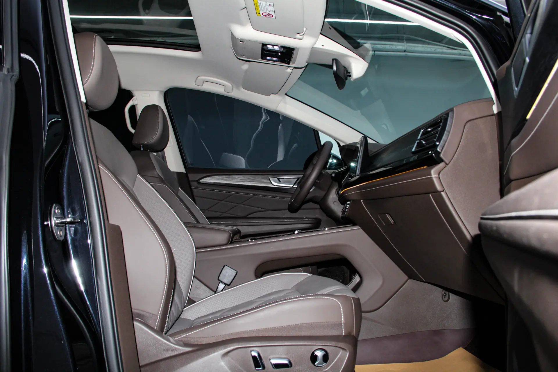 Volkswagen Viloran, 2026 18